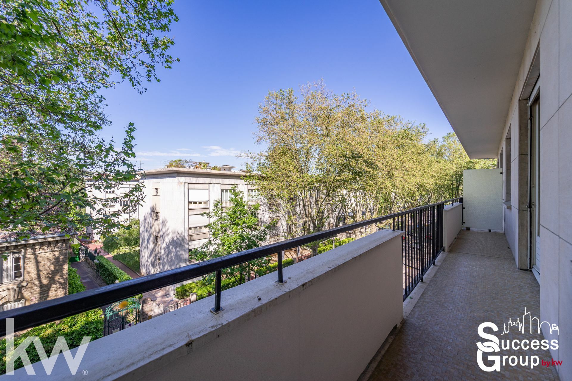 Lyon 06 – Appartement T3 de 92m² avec cave et balcon