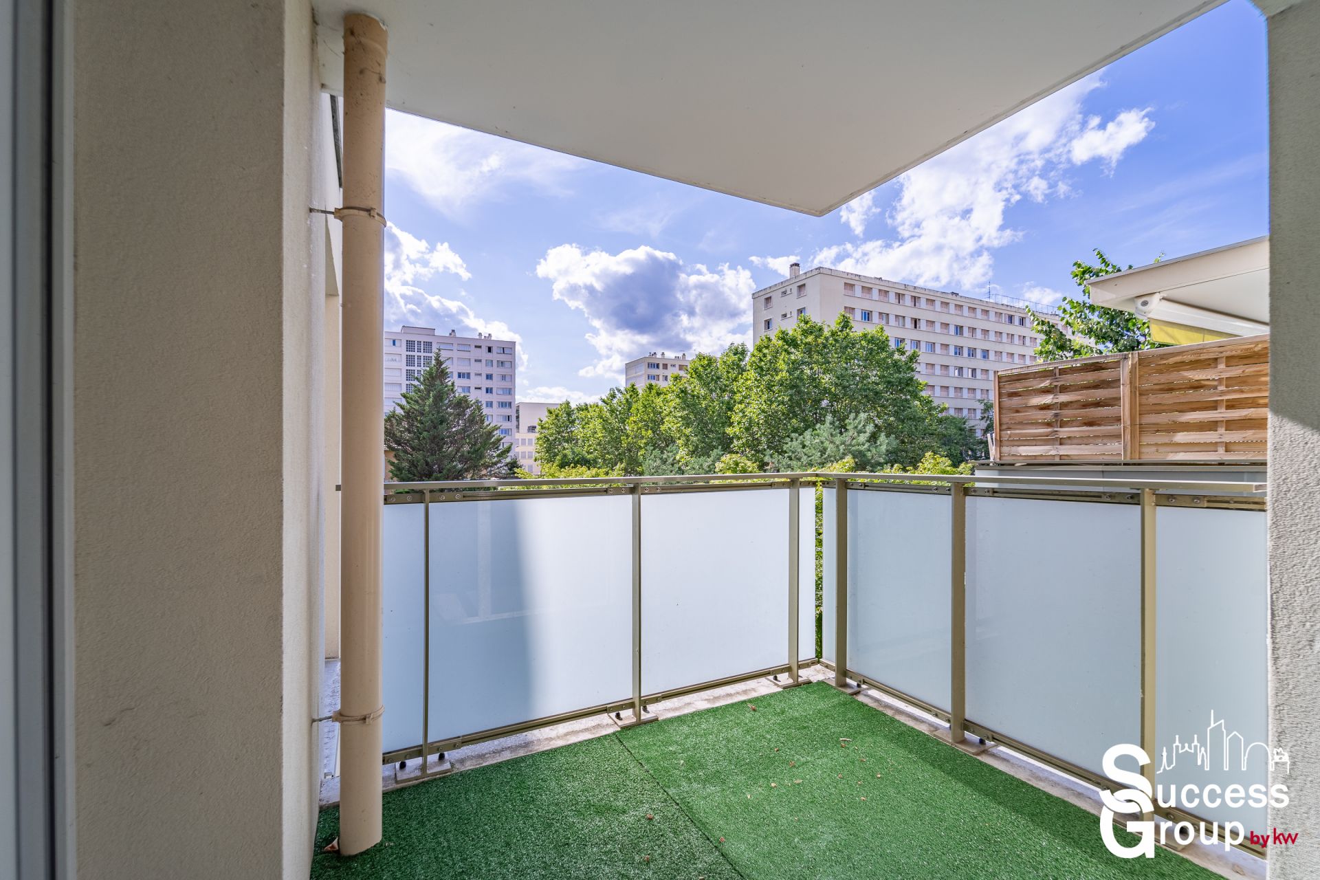 Villeurbanne – Appartement T2 de 39m² avec balcon et garage