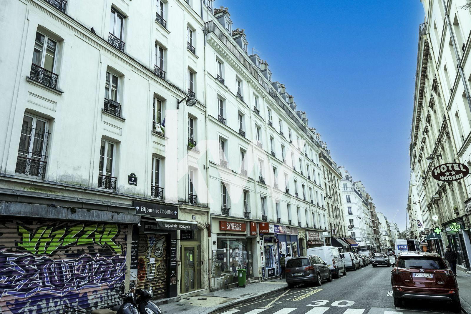 En exclusivité/ A vendre appartement 30m2 Paris 11éme (10/12)