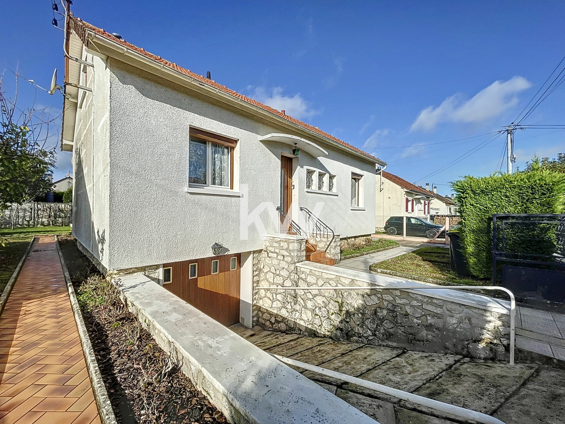 Maison nangis 5piece s 210 000 keller williams france