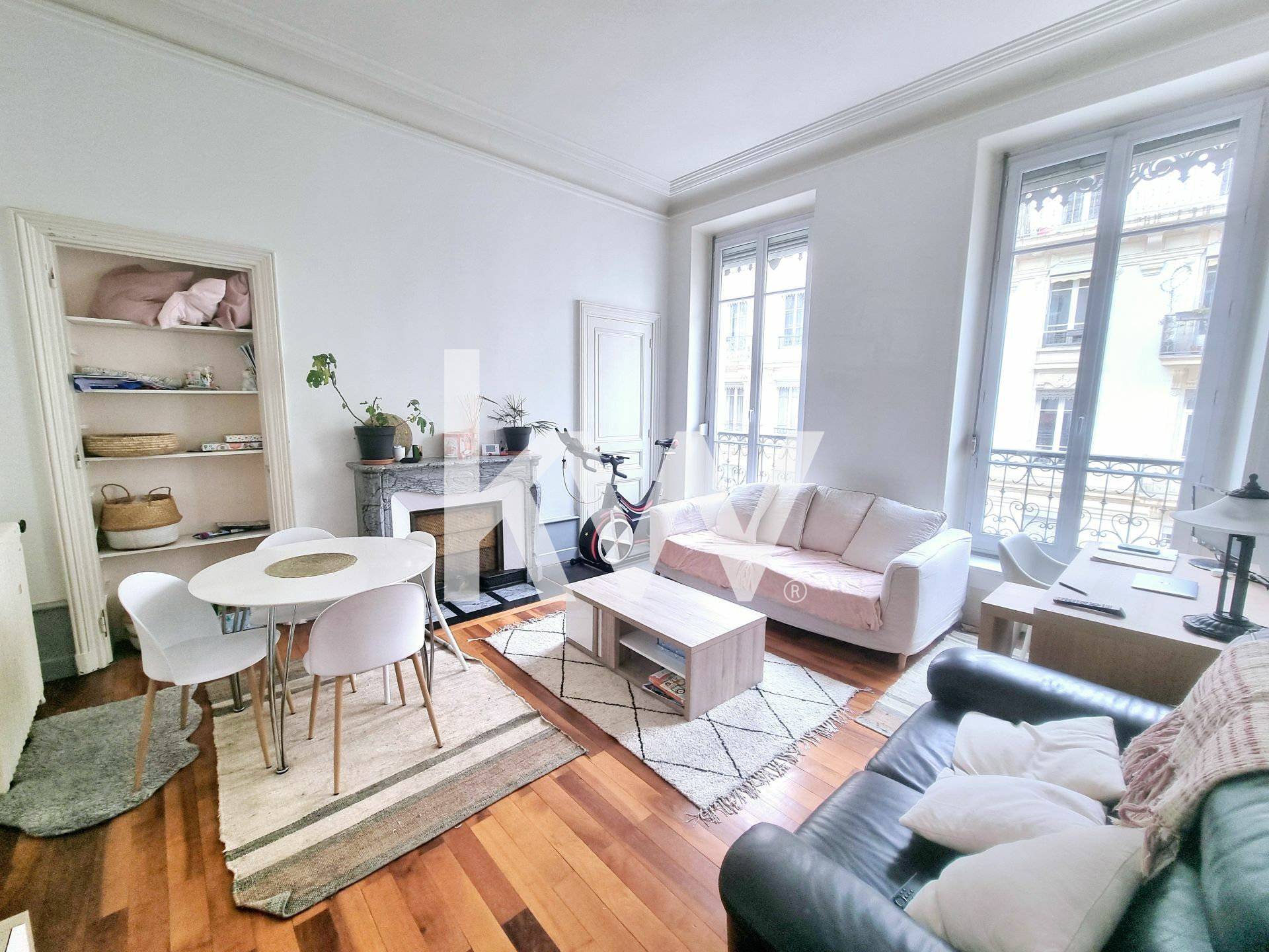 apartment image