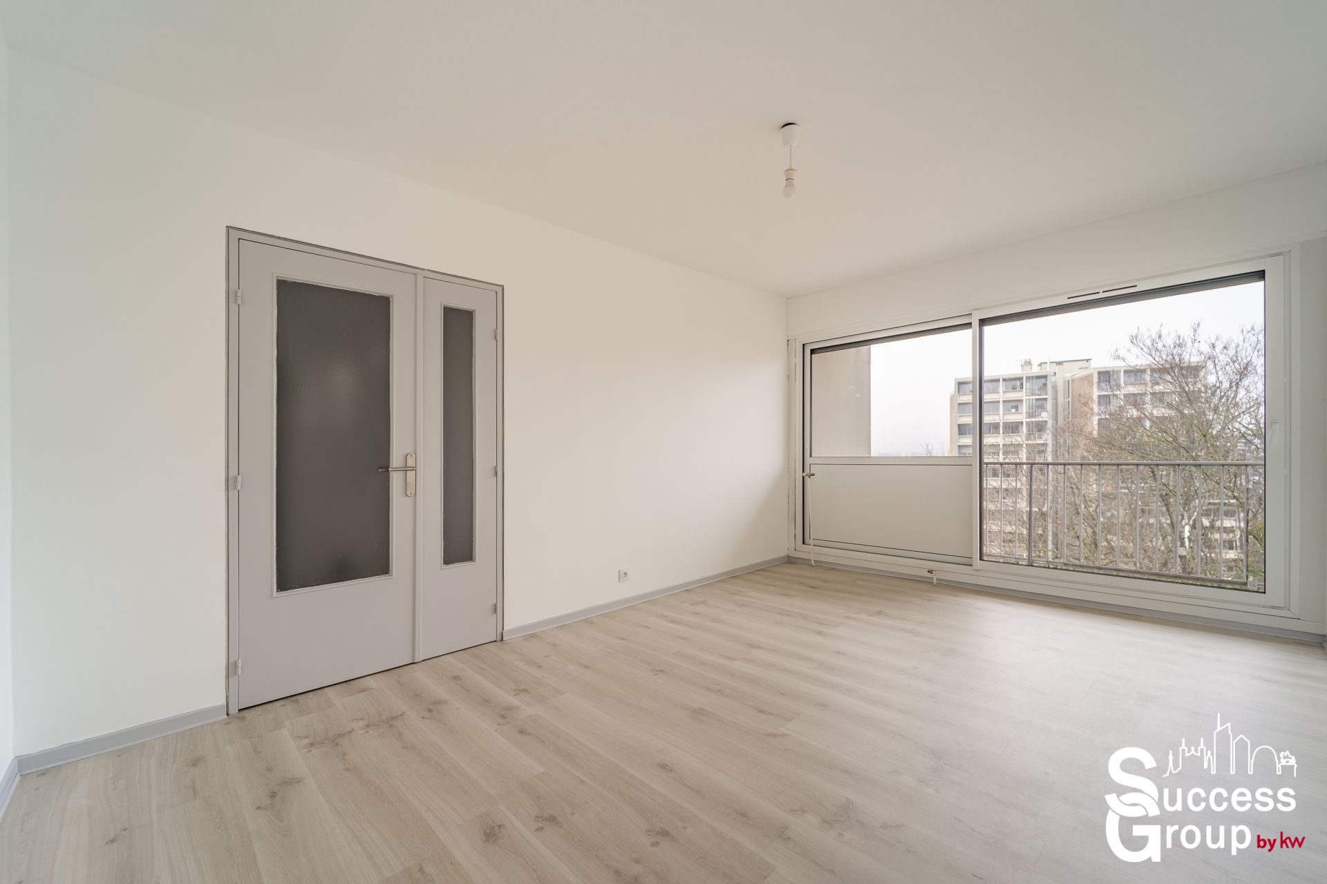 LYON 05 – Appartement T2 de 51 m² en bon état avec balcon et garage