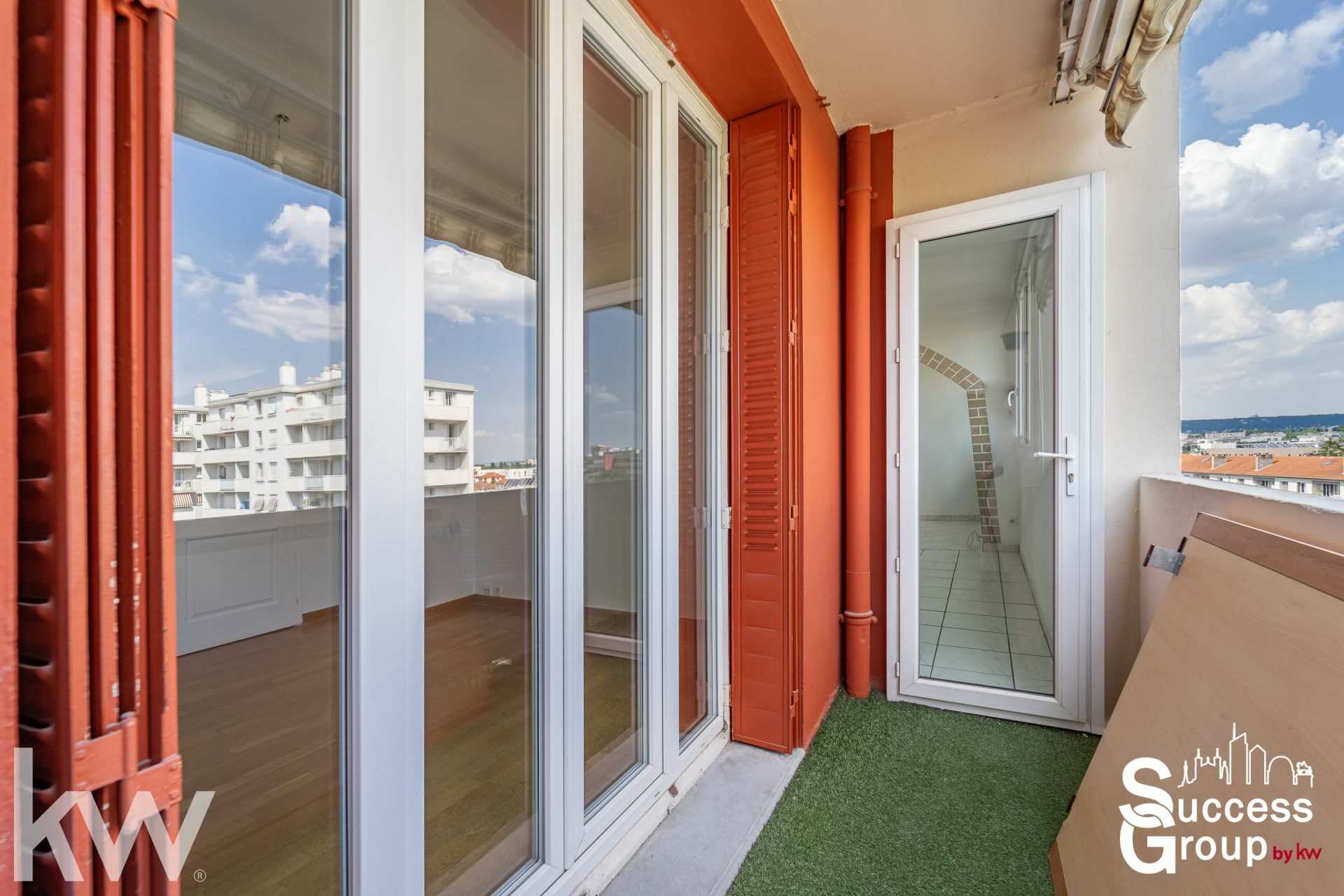 Villeurbanne – Appartement T3 de 64 m² en étage élevé avec balcon et cave