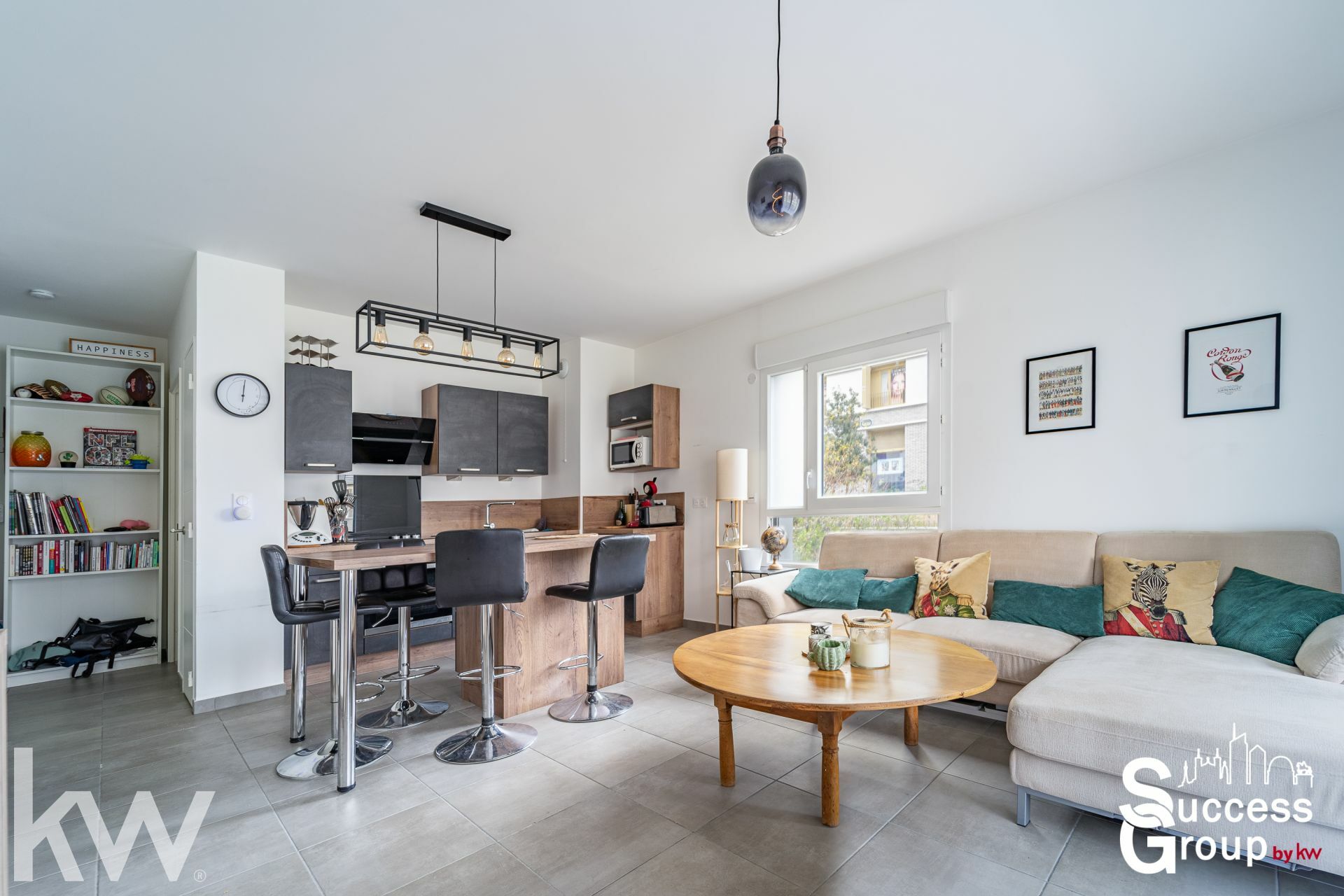 VILLEURBANNE –  Appartement T2 de 45 m² lumineux avec terrasse et garage