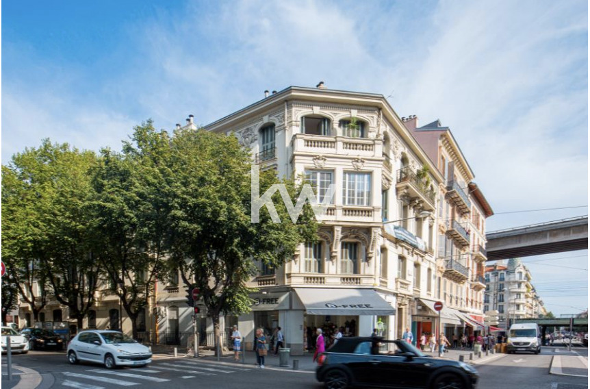 Vente Appartement 62m² 3 Pièces à Nice (06300) - Keller Williams