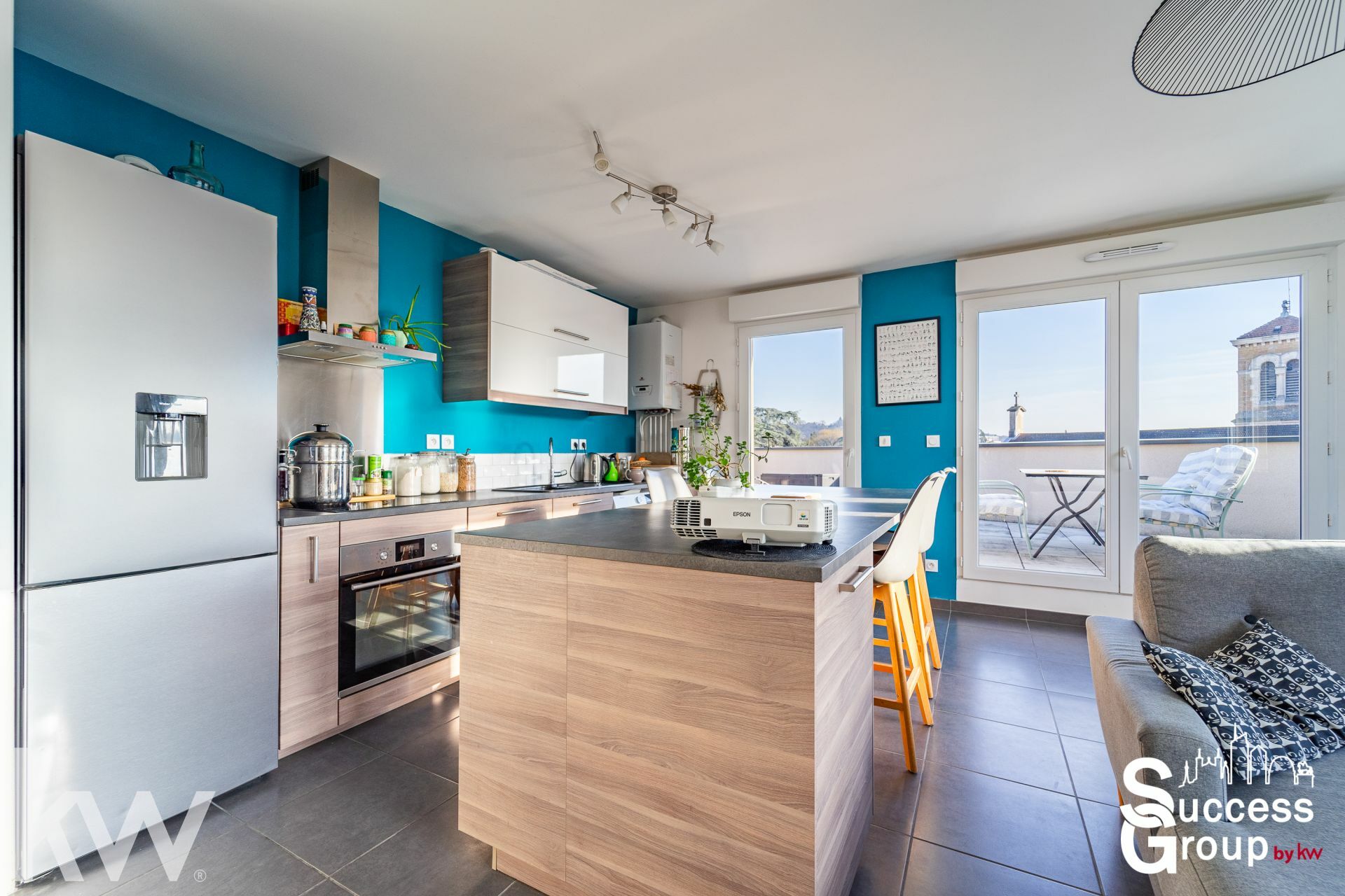 FRANCHEVILLE – Appartement T3 de 70 m² avec terrasse, cave et garage