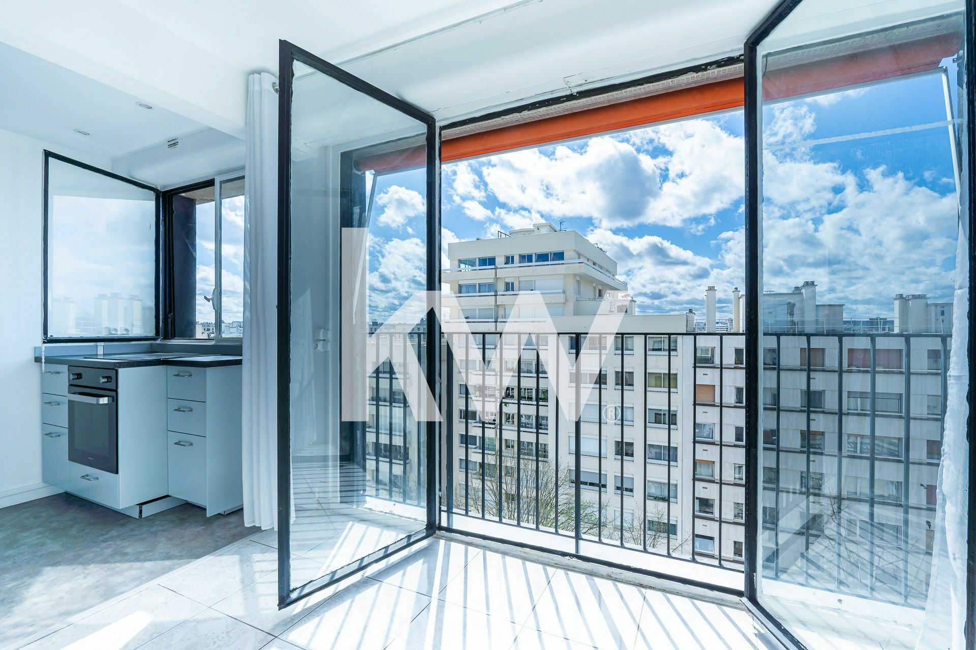 VENTE d'un appartement F3 (56 m²) dans le 14e arrondissement de Paris (9/11)