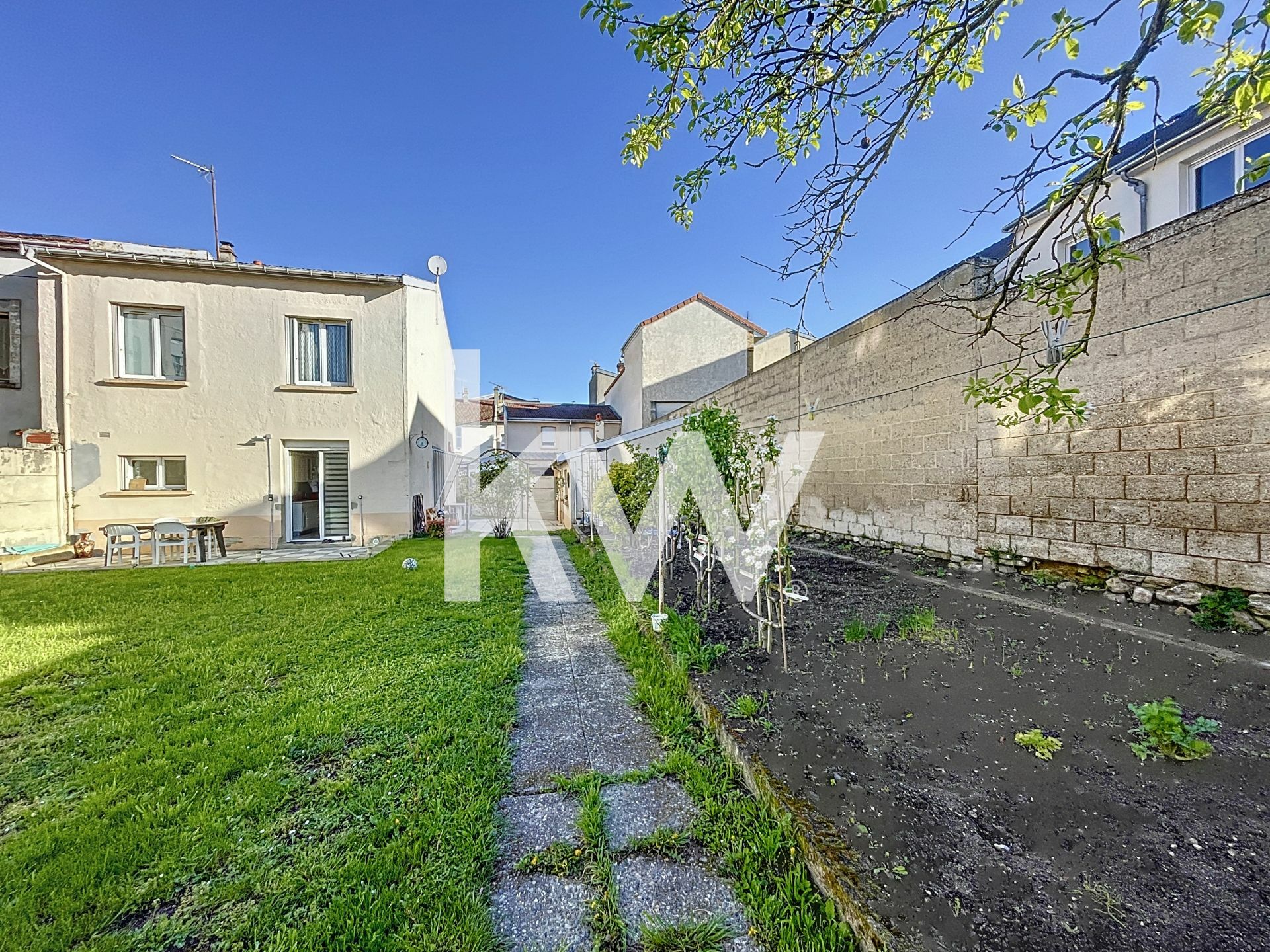 Vente Maison 95m² 4 Pièces à Reims (51100) - Keller Williams