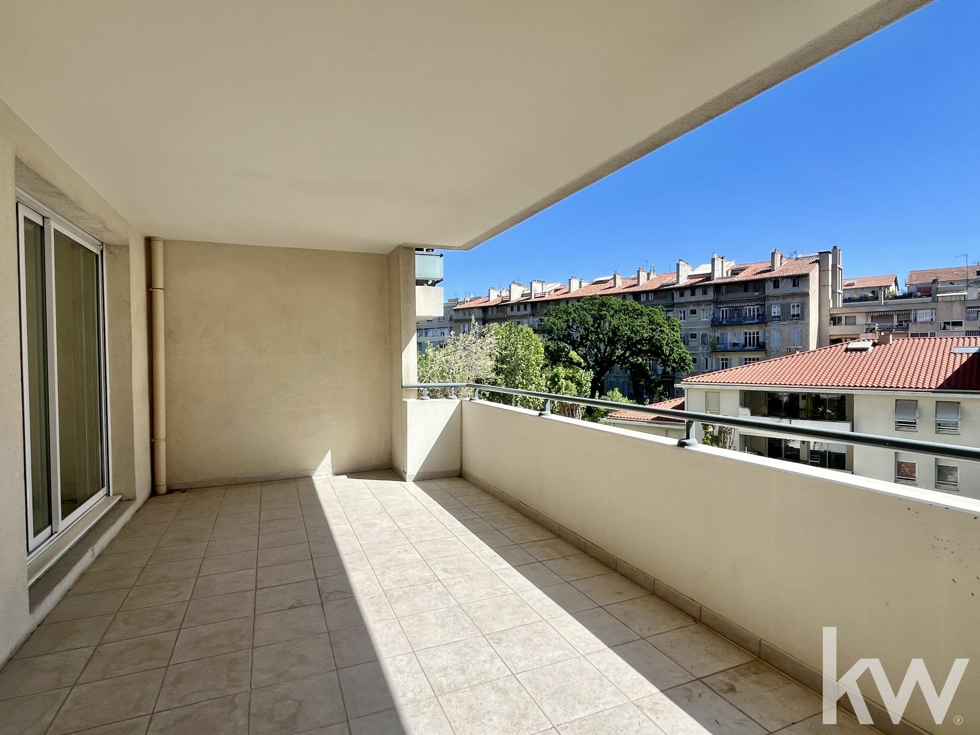 Vente Appartement 128m² 4 Pièces à Marseille (13008) - Keller Williams