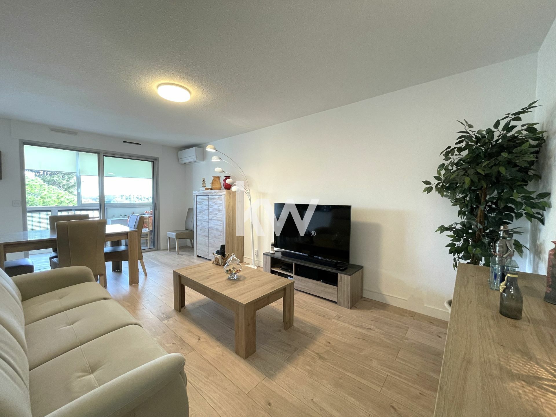 Vente Appartement 64m² 3 Pièces à Cagnes-sur-Mer (06800) - Keller Williams