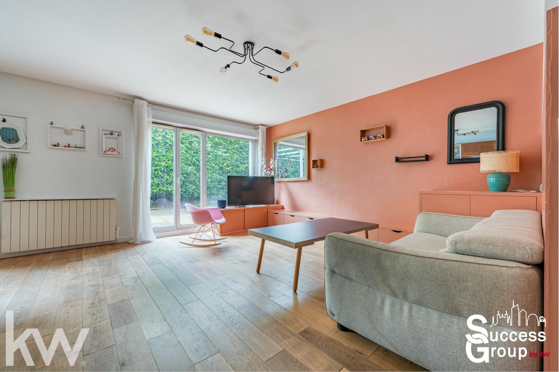 TASSIN LA DEMI LUNE – T4 de 92 m² avec une belle terrasse, jardin et garage