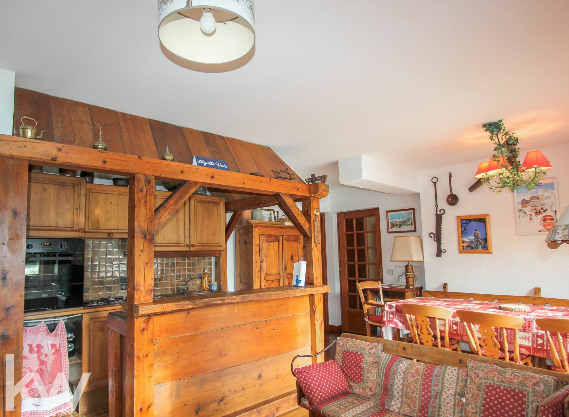 MEGEVE – T3 de 51m²  avec terrasse, jardin, cave et stationnement