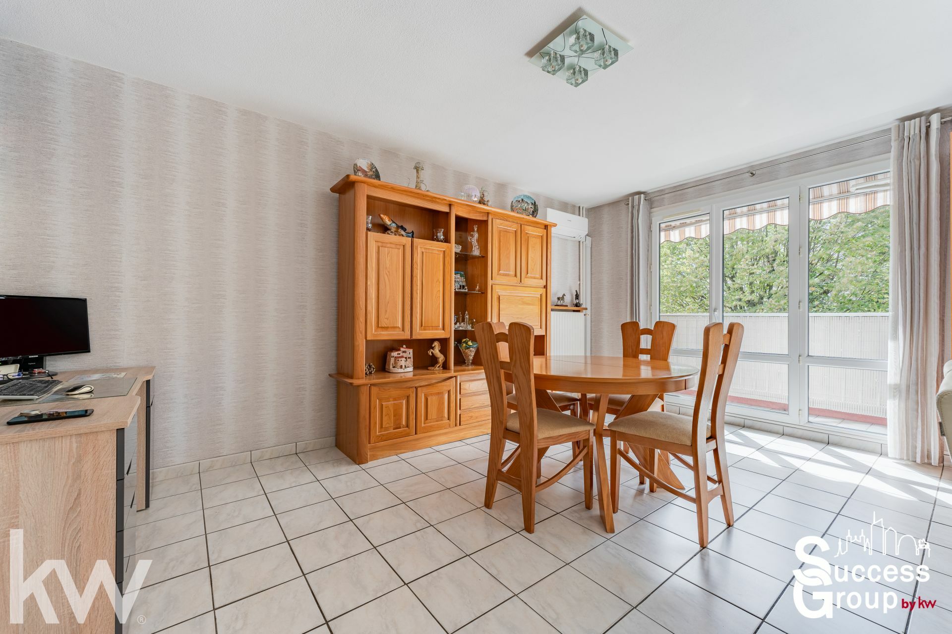 CALUIRE ET CUIRE – appartement T3 de 76 m² avec balcon, cave et garage
