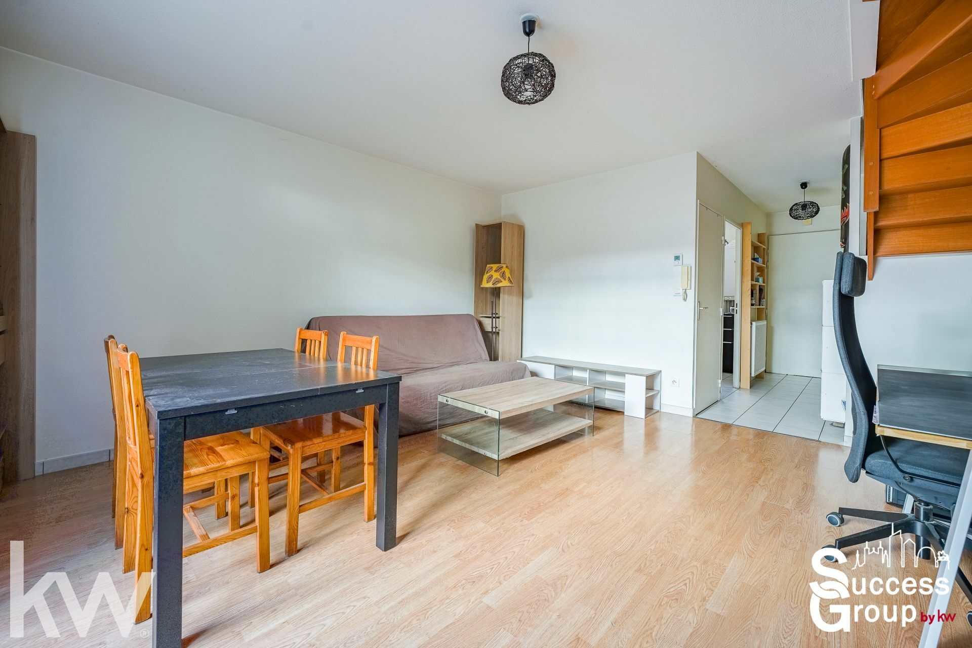 VILLEURBANNE – maison 3 pièces 69 m² en bon état, avec terrasse et garage