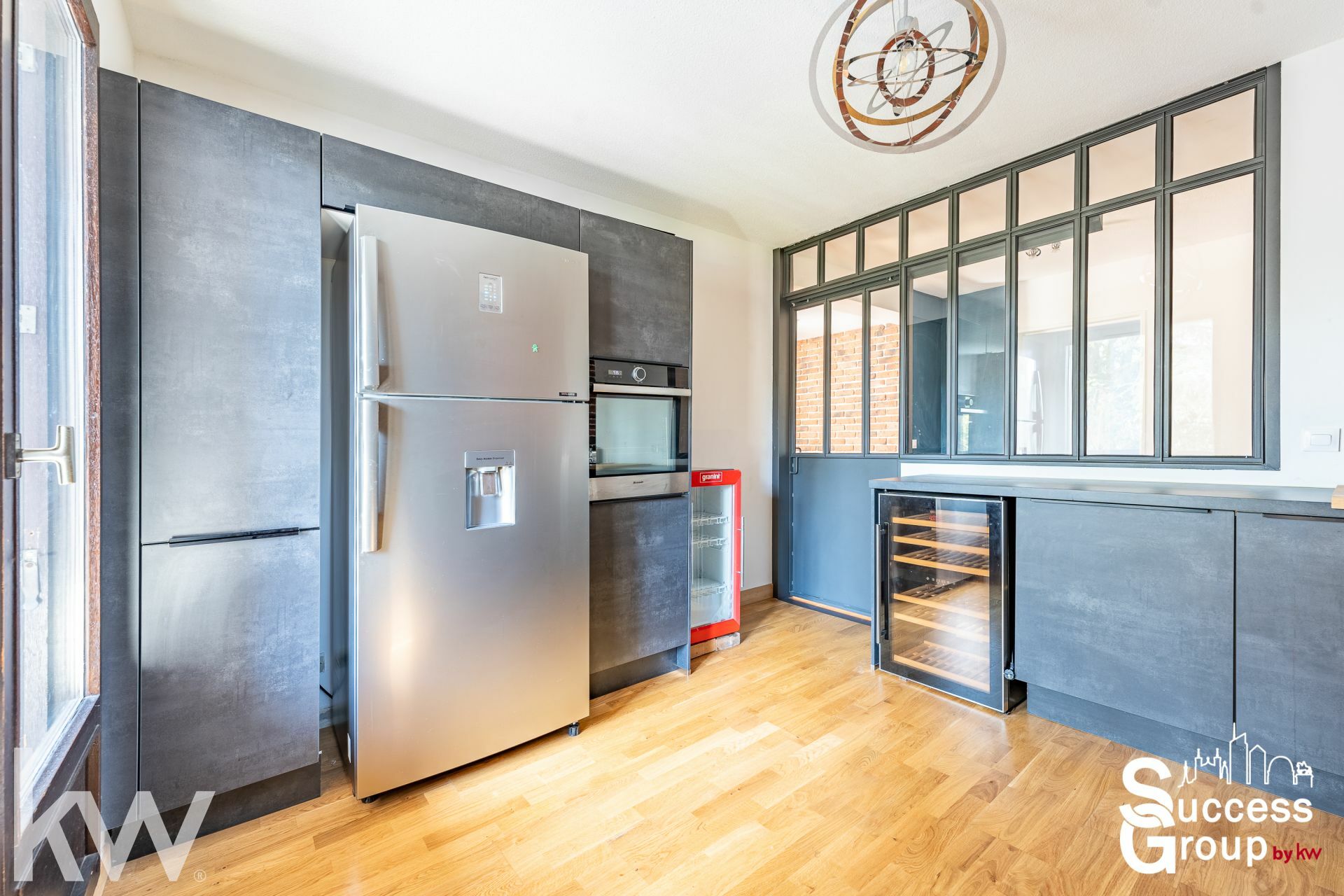 LYON 09 – appartement T4 de 109 m² rénové avec balcon et stationnement