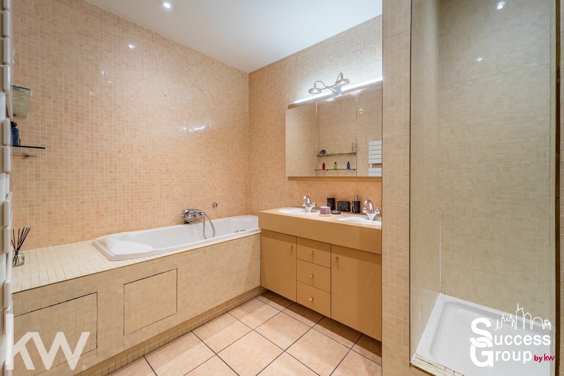 LYON 02 – Appartement T3 de 93 m² avec vue sur le Rhône
