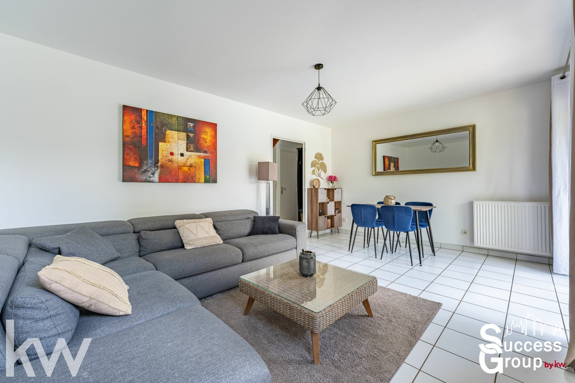 MEYZIEU – maison 4 pièces de 80 m² avec terrasse, jardin, piscine et garage