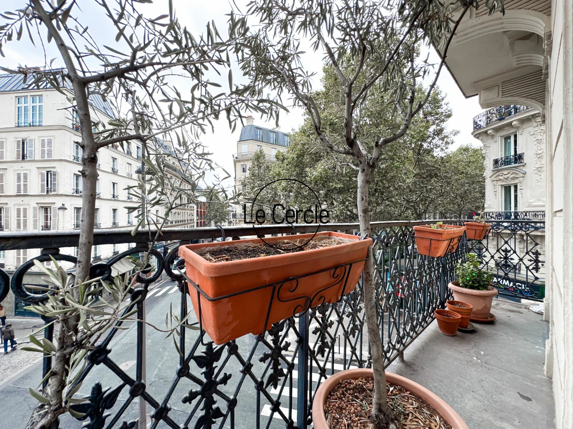 VENTE d'un appartement de 3 pièces (56 m²) dans le 9e arrondissement de Par (7/9)