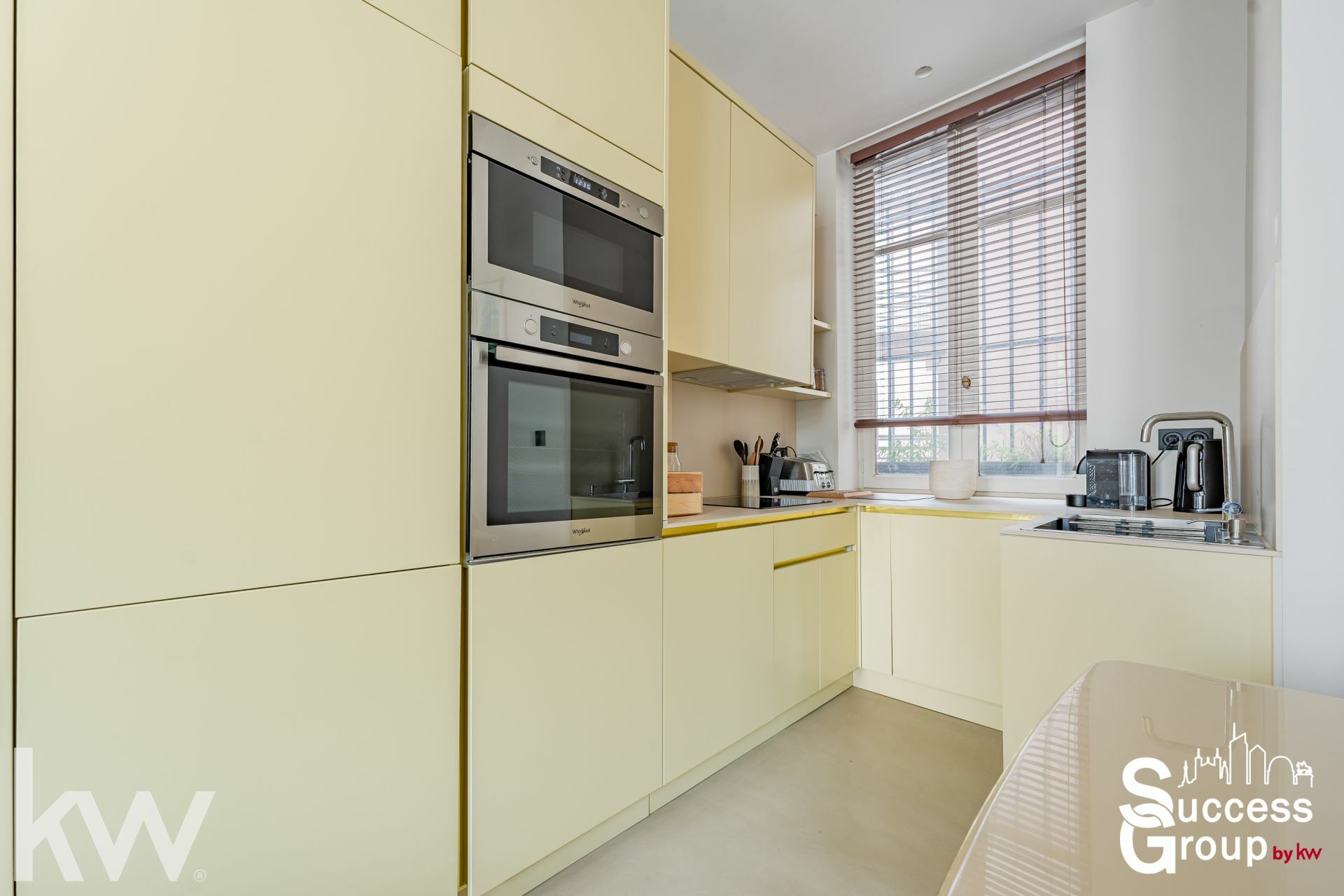 LYON 07 – appartement T3 de 78 m² rénové, très lumineux et avec une cave