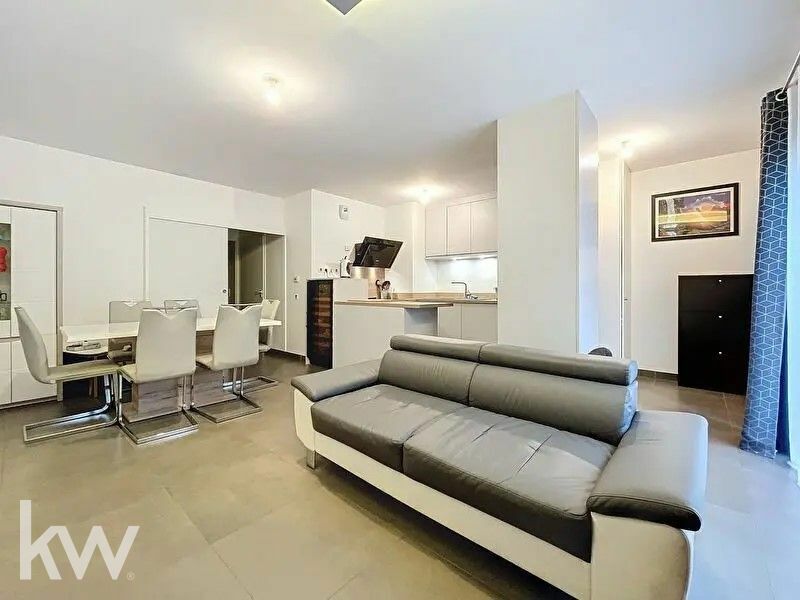 CALUIRE ET CUIRE – appartement T3 de 67 m² avec terrasse et garage double