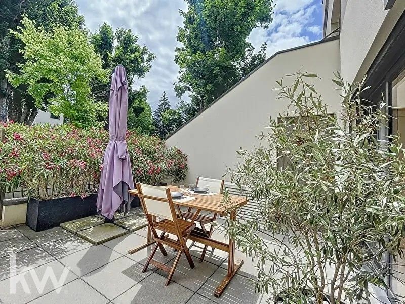CALUIRE ET CUIRE – appartement T3 de 67 m² avec terrasse et garage double