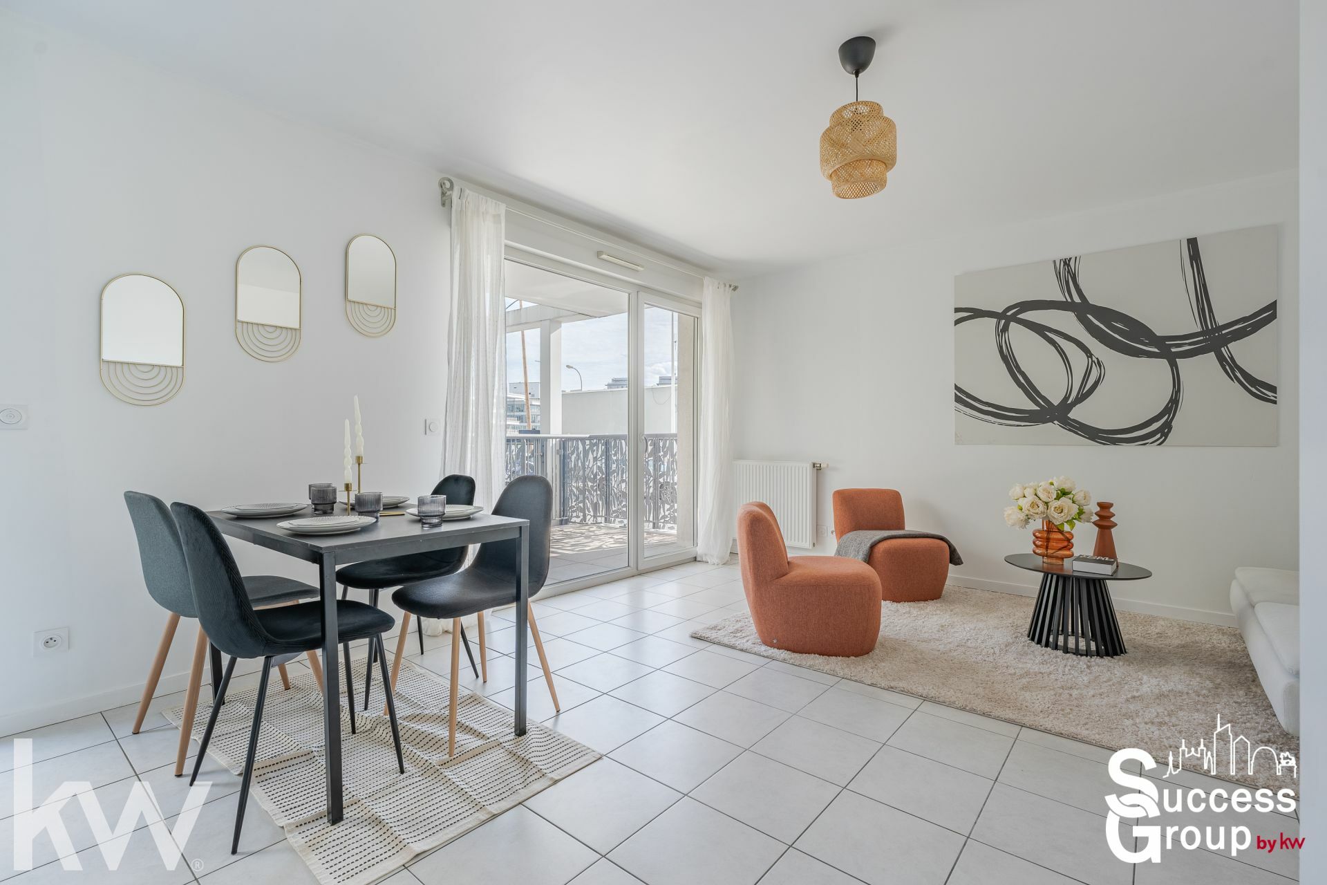 LYON 07 – Appartement 2 pièces de 57 m² avec un balcon et un garage