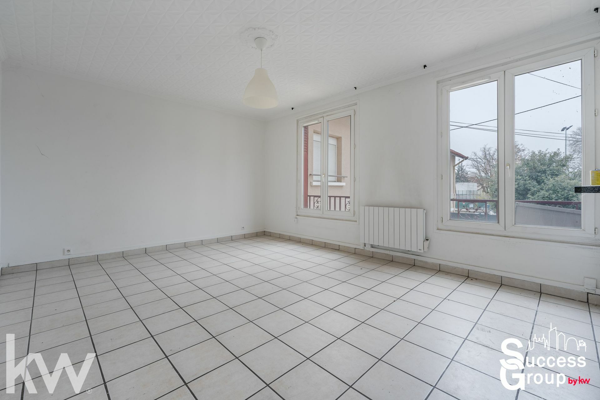 LYON 08 – appartement T4 de 94 m² avec une grande terrasse