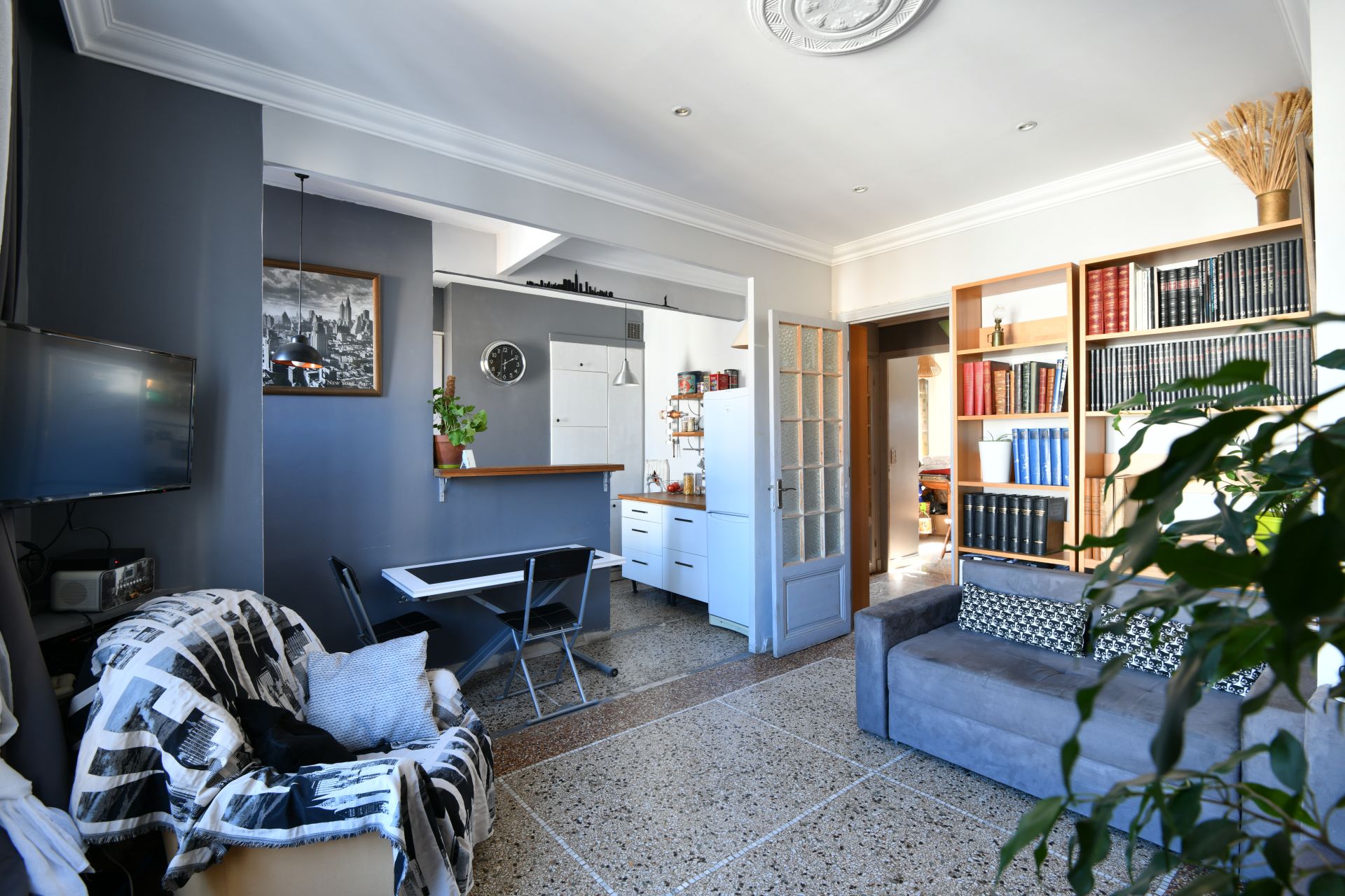 apartment image