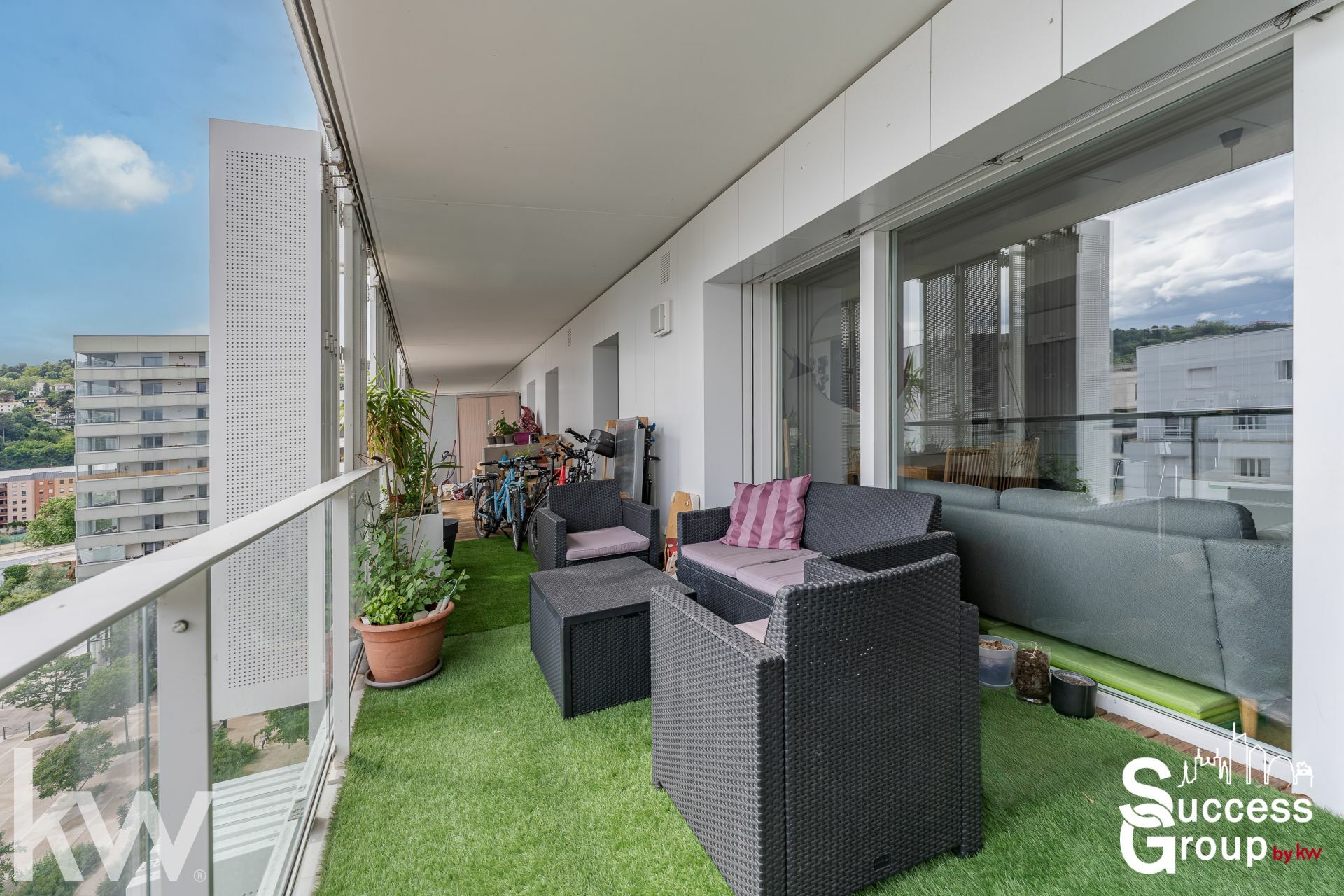 LYON 02 – Appartement T3 de 65 m² avec une belle terrasse et un garage