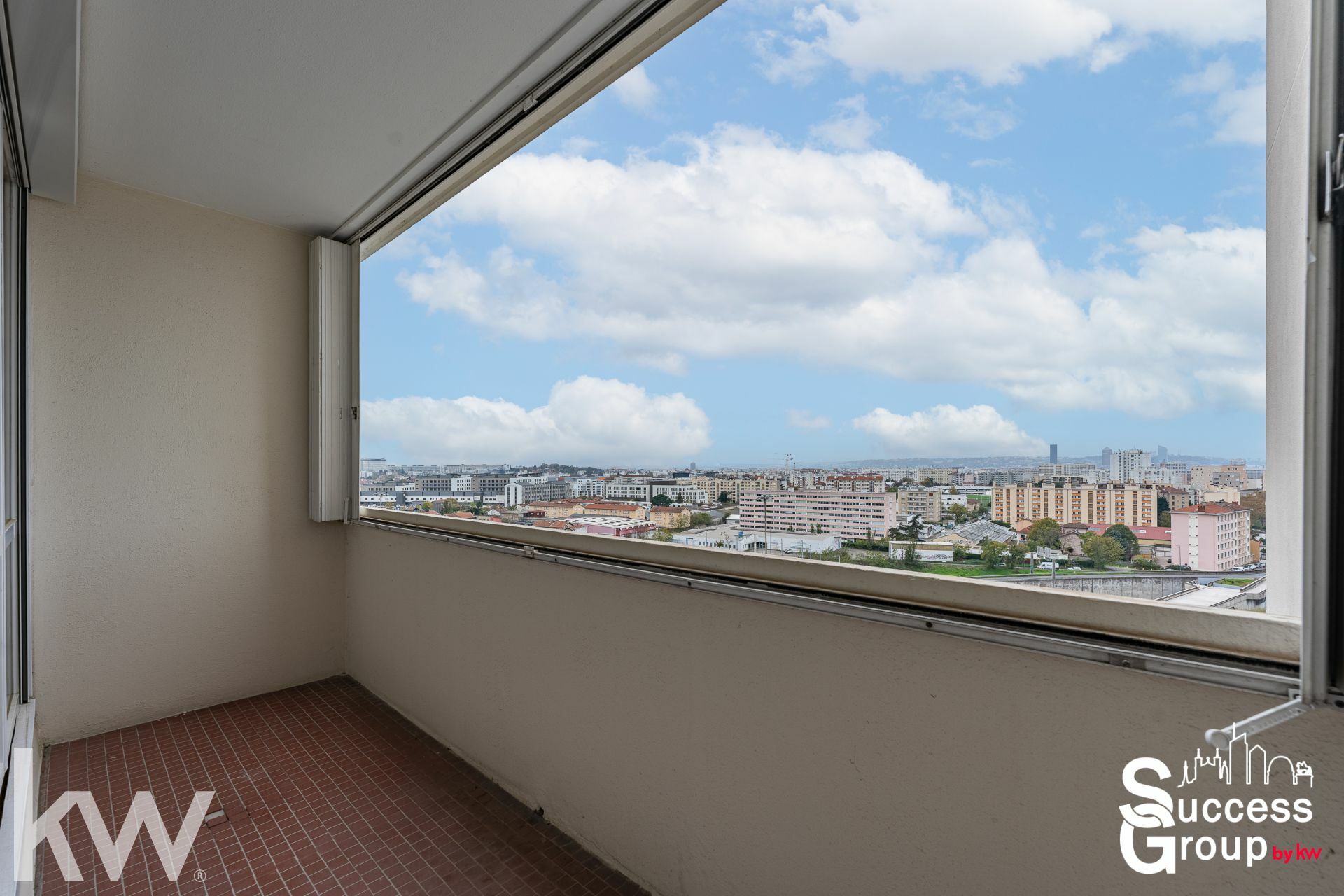 VILLEURBANNE – Appartement T4 de 75 m² avec balcon