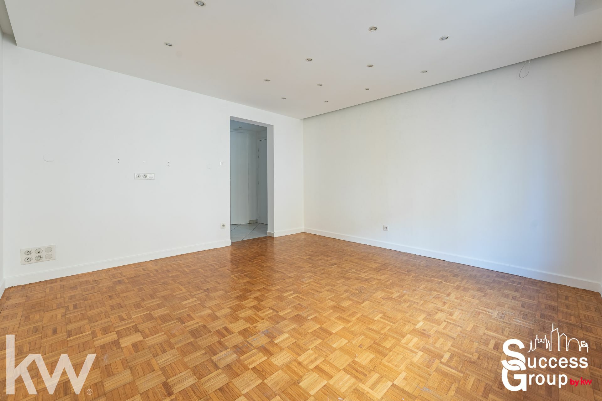 VILLEURBANNE – appartement T3 de 62 m² avec balcon, stationnement et cave