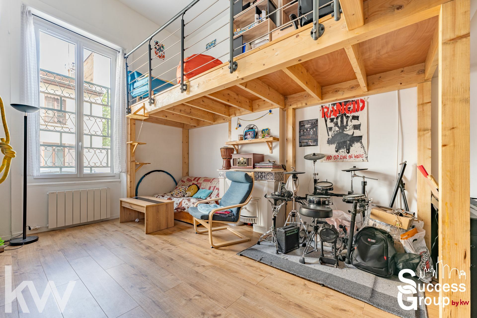 LYON 07 – Appartement 2 pièces en bon état de 60 m² avec une cave