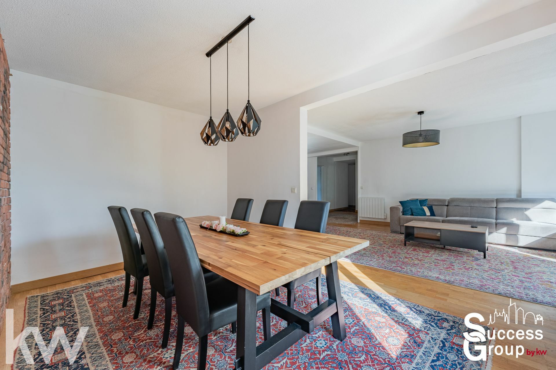 LYON 09 – appartement T5 de 109 m² rénové avec balcon et stationnement