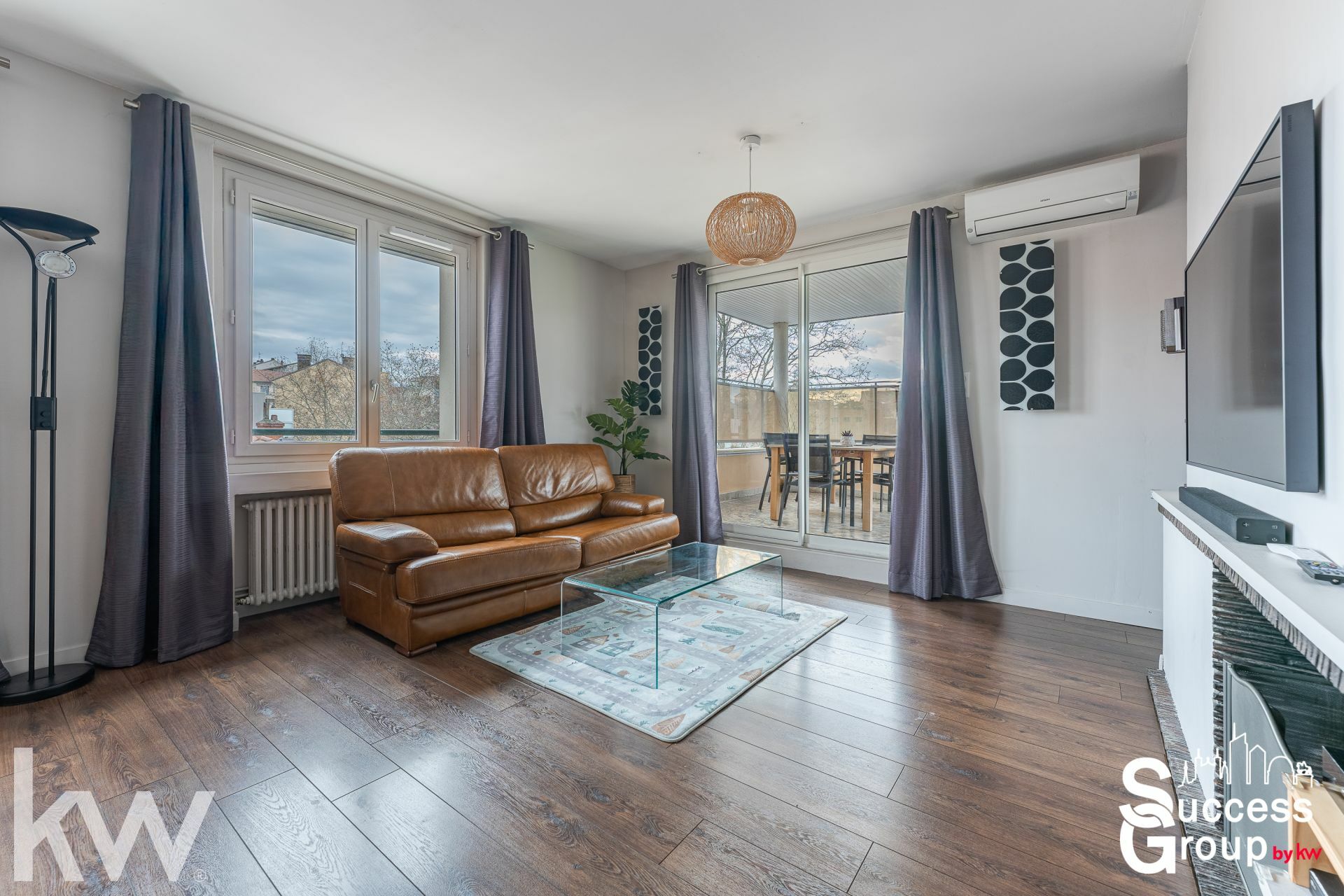 VILLEURBANNE – Appartement 3 pièces de 70 m² avec terrasse et cave