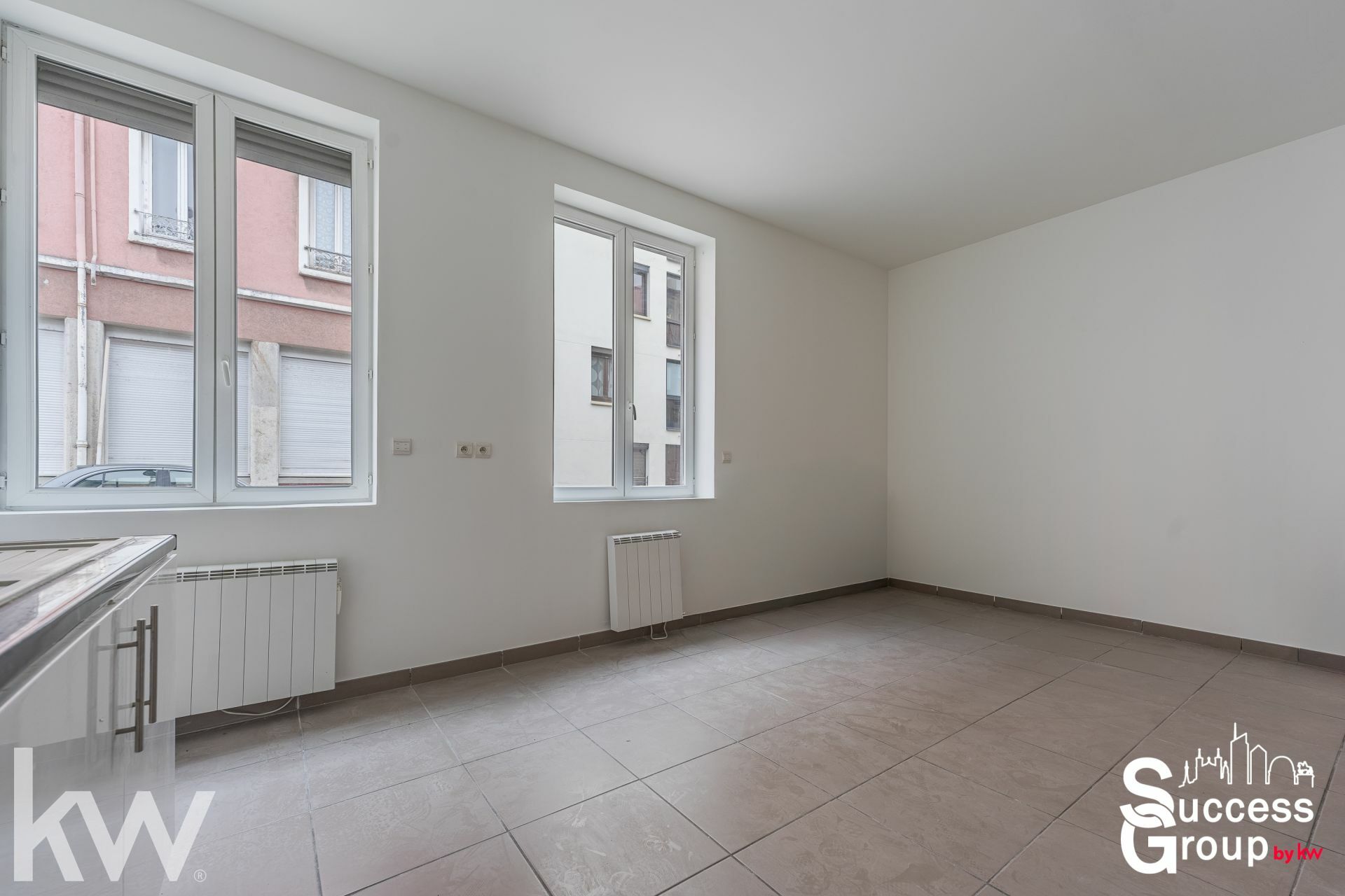 LYON 03 – appartement T2 bis de 49 m² en bon état avec une cave