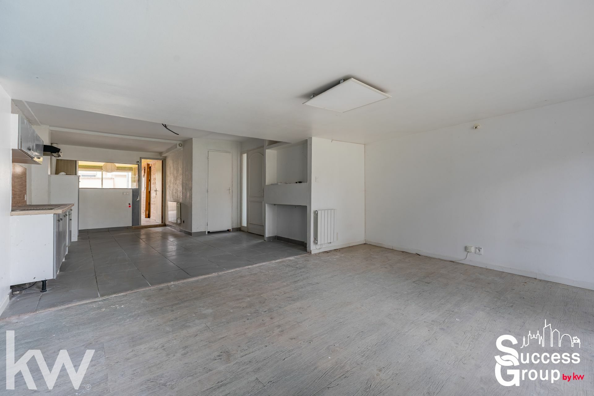 LYON 08 – appartement T2 de 60 m² avec terrasses, et jardin