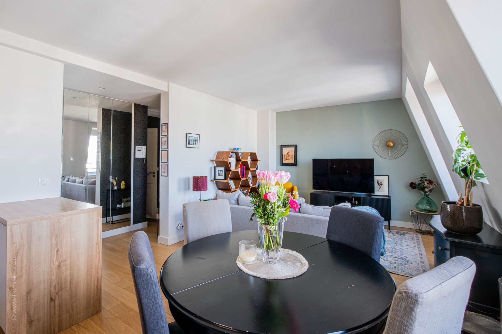 apartment image