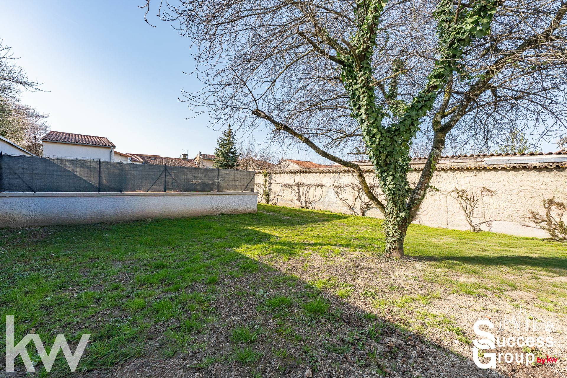 IRIGNY – Maison 7 pièces de 147 m² sur un terrain de 507 m²
