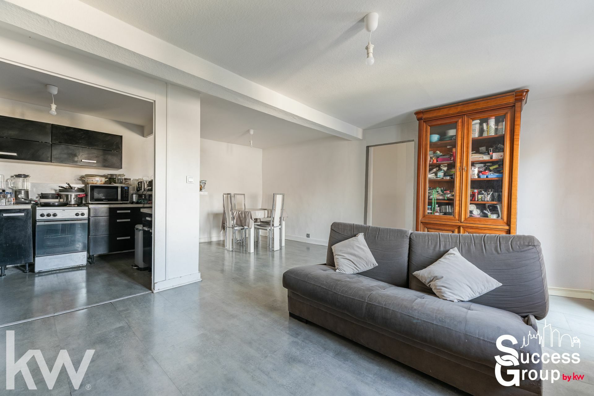 IRIGNY – Maison 7 pièces de 147 m² sur un terrain de 507 m²