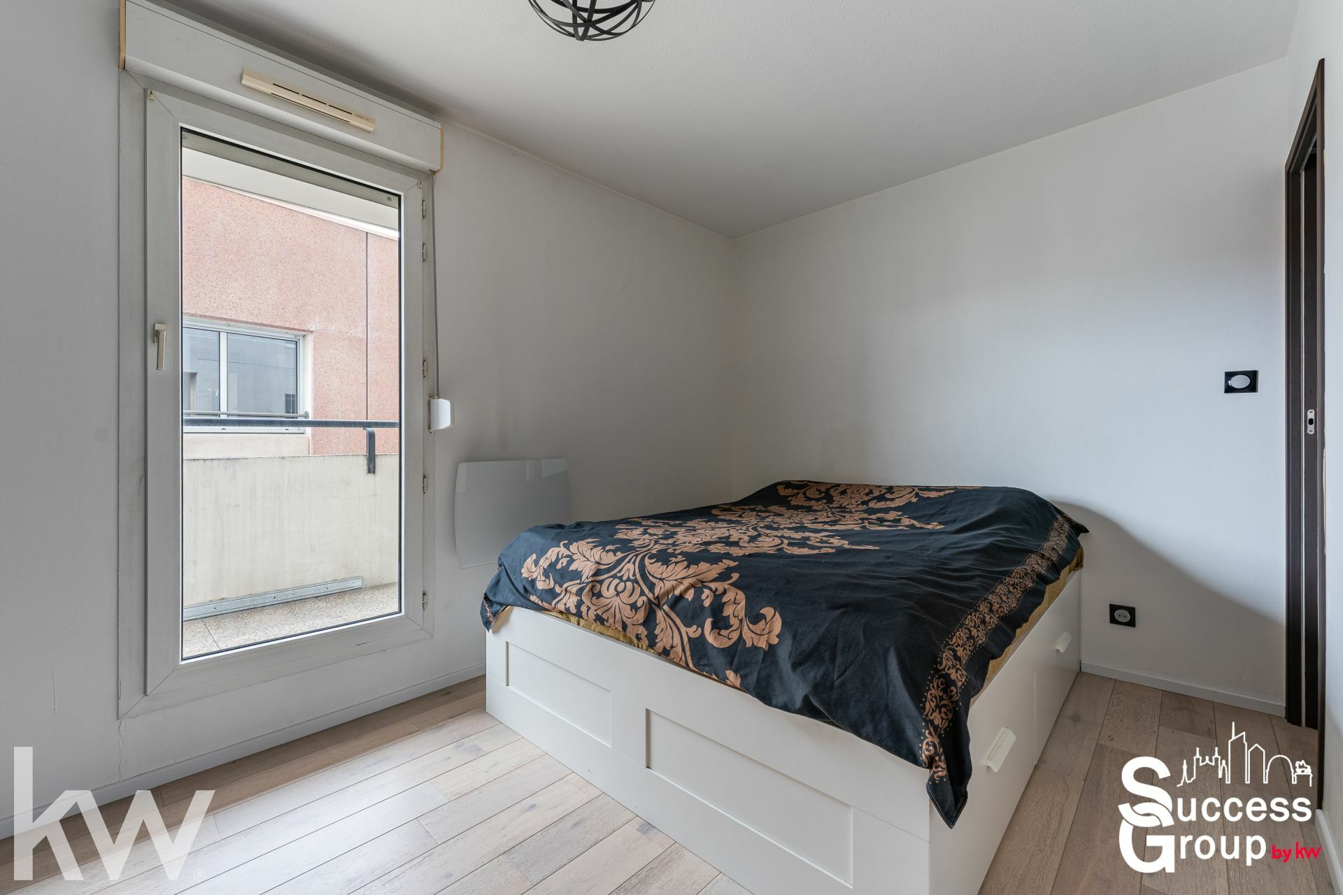 VILLEURBANNE – Appartement 3 pièces de 70 m² avec balcons, cave et garage