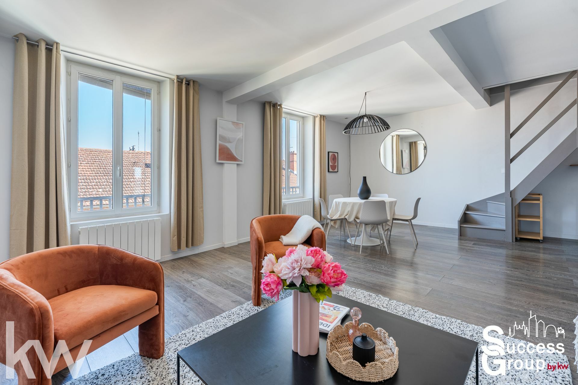LYON 03 – appartement T4 de 100 m² en très bon état avec cave et grenier