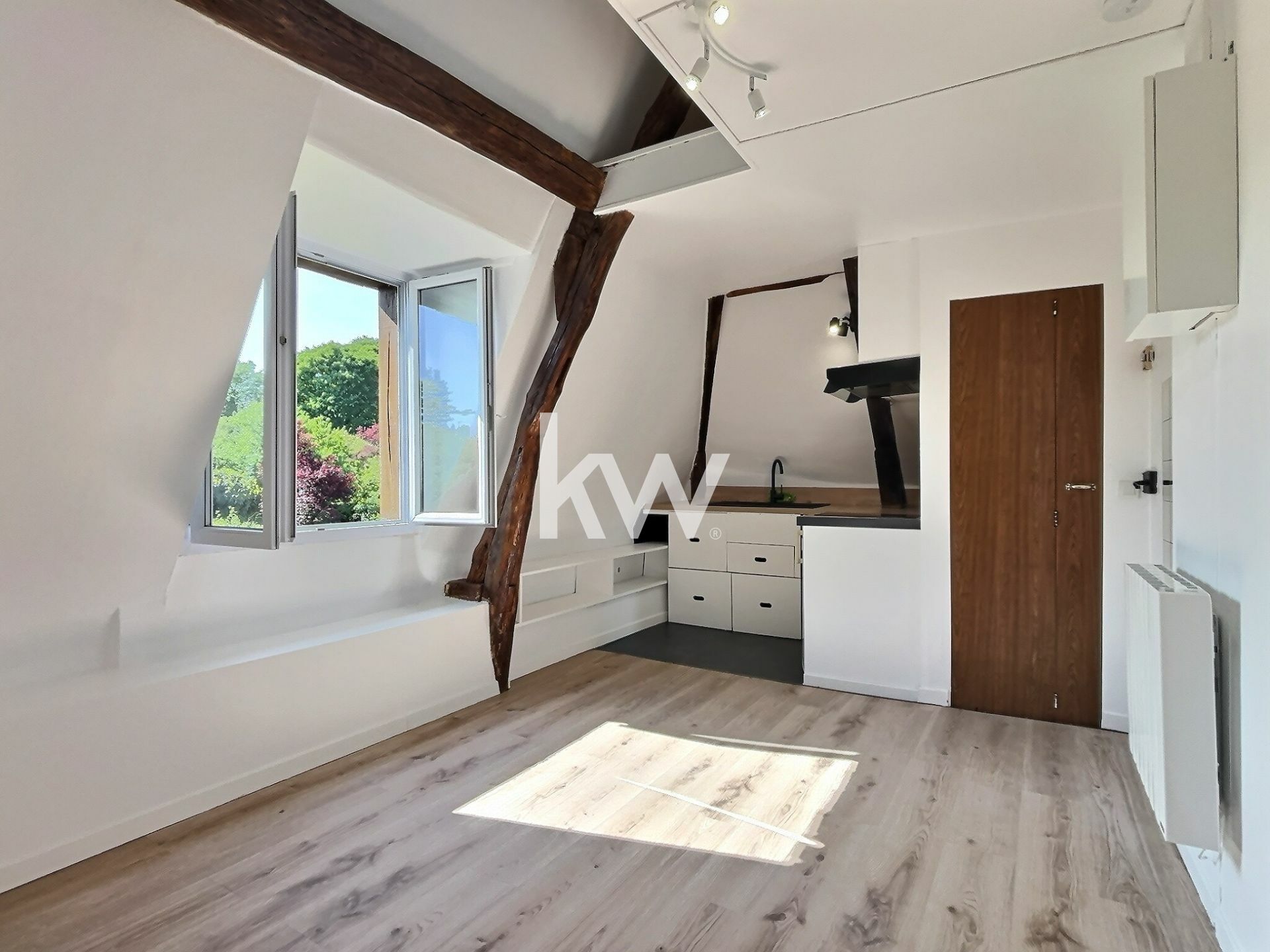apartment image