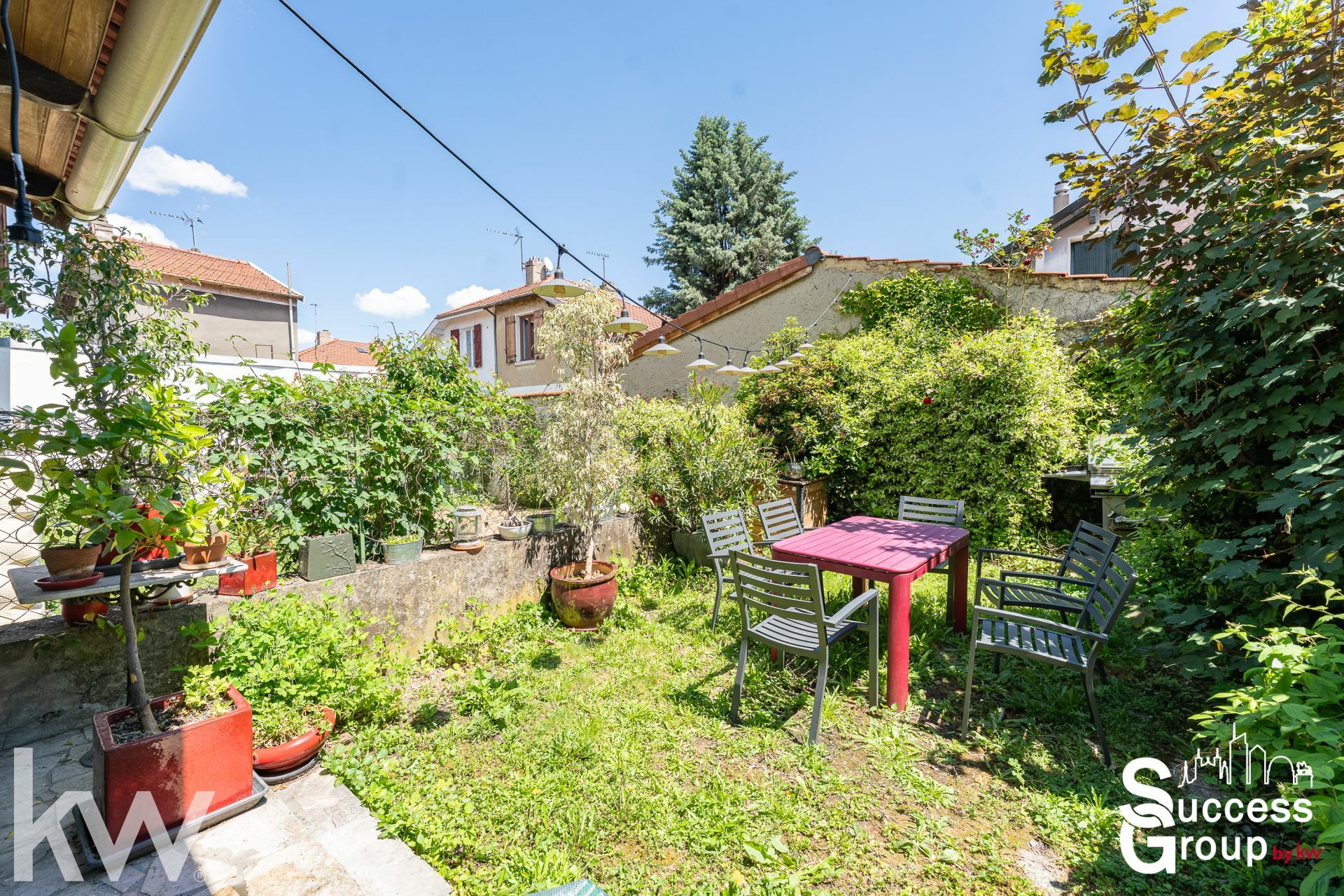 VILLEURBANNE – Maison de 4 pièces 118 m²