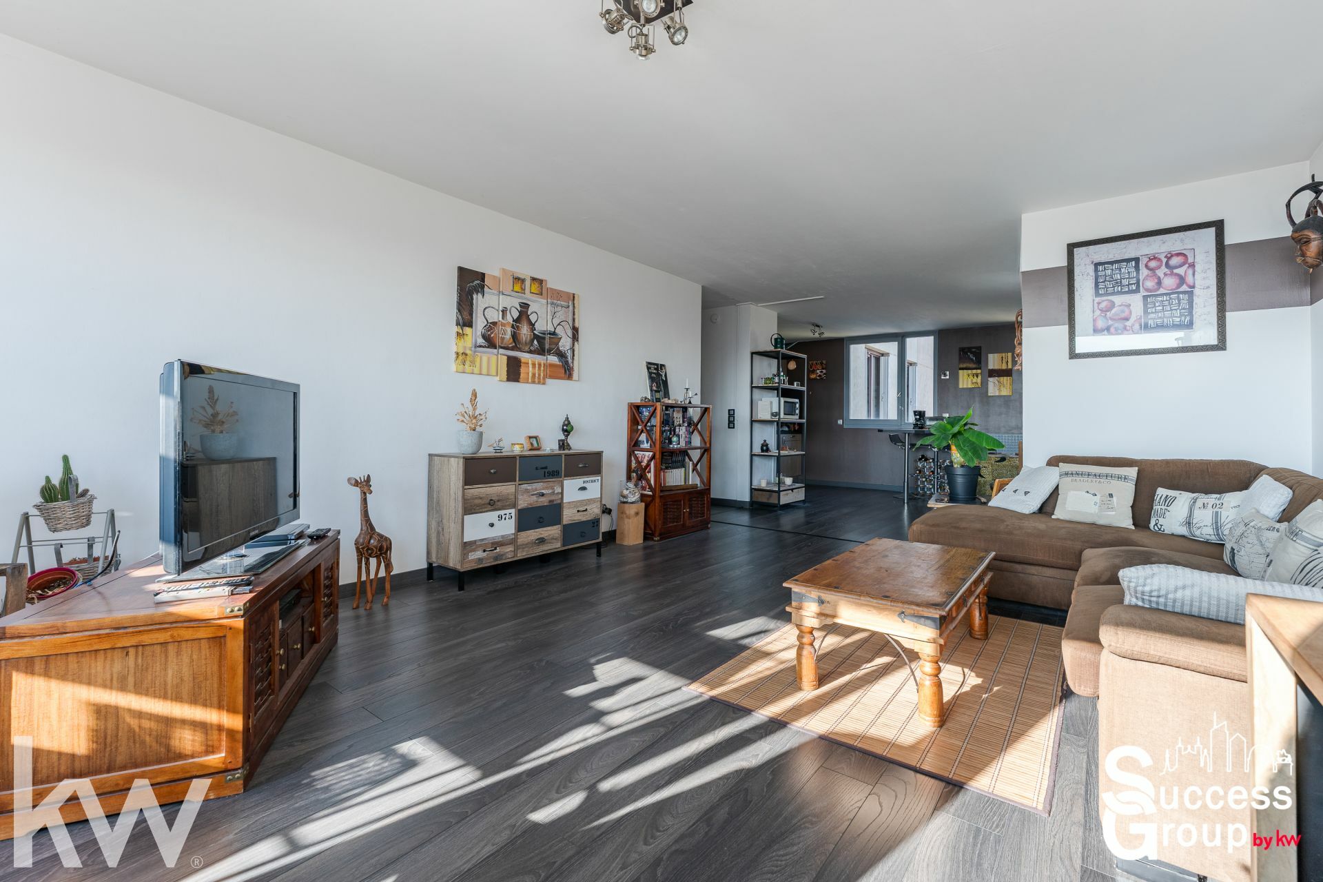 VAULX EN VELIN – Appartement T3 de 85 m² avec terrasse, cave et garage