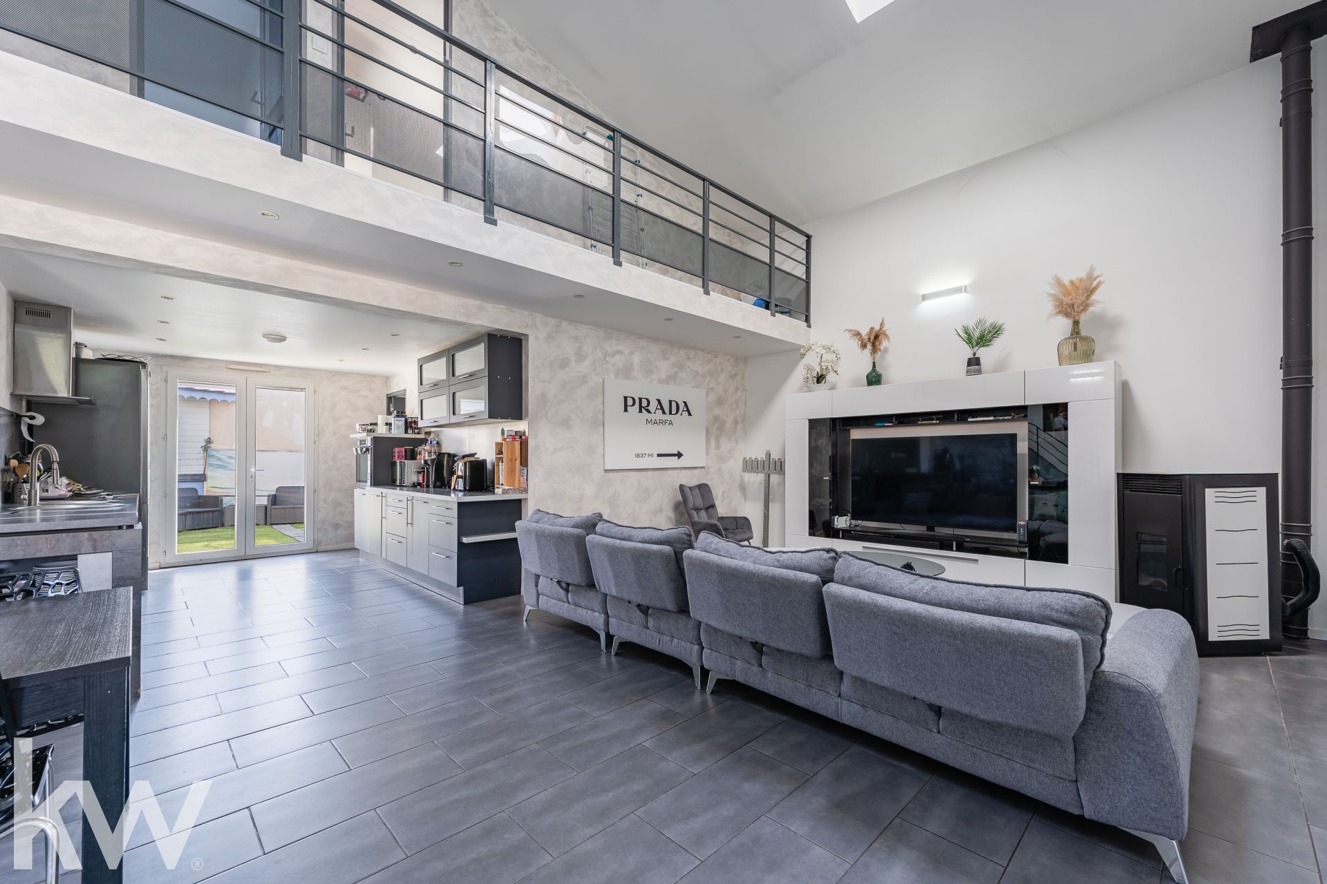 VILLEURBANNE – Maison T5 de 121 m² avec bel extérieur de 90 m²
