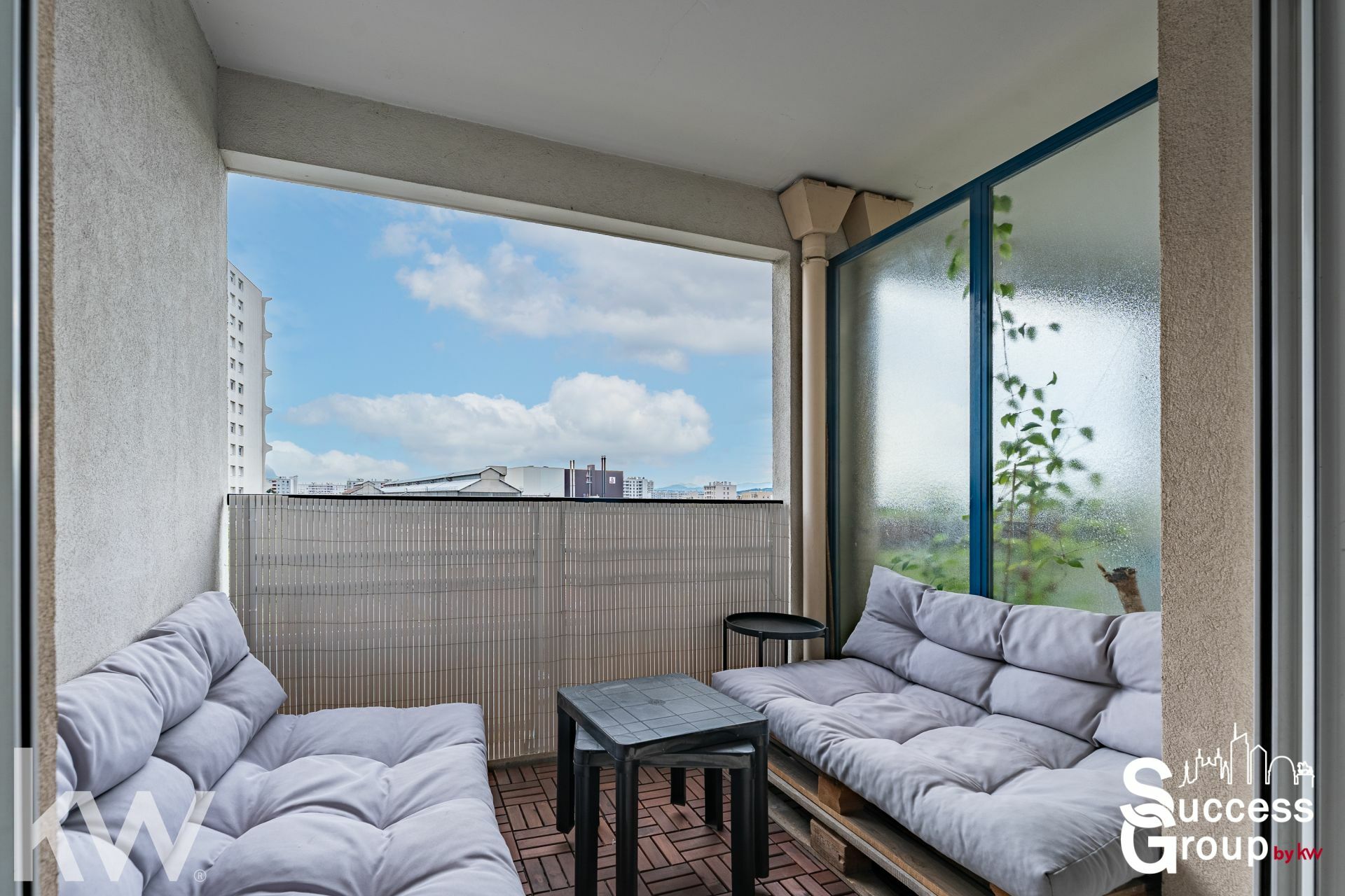 LYON 08 – Appartement 3 pièces de 69 m² avec balcon et garage
