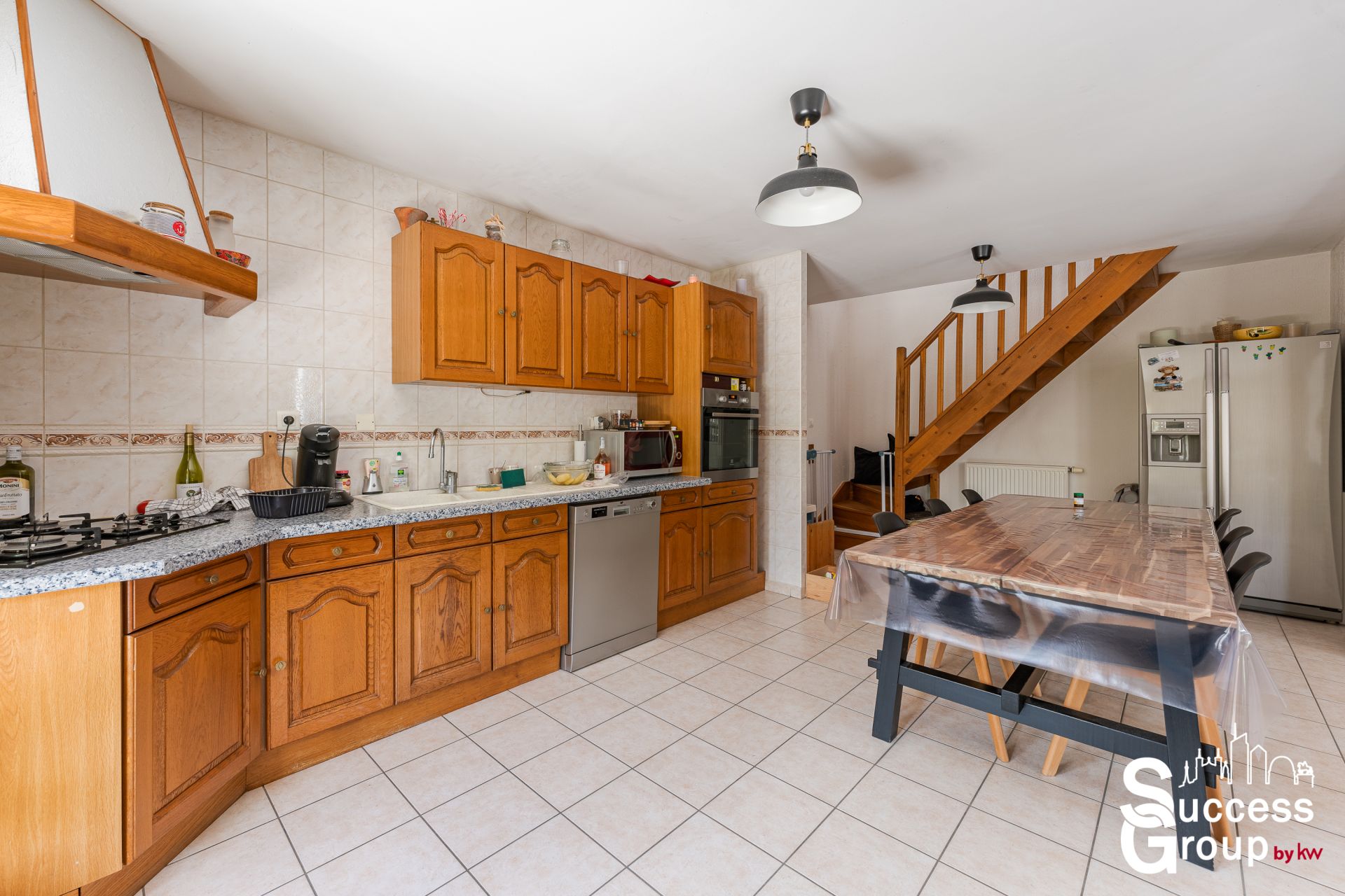 VILLARS LES DOMBES – Immeuble composé de 5 appartements