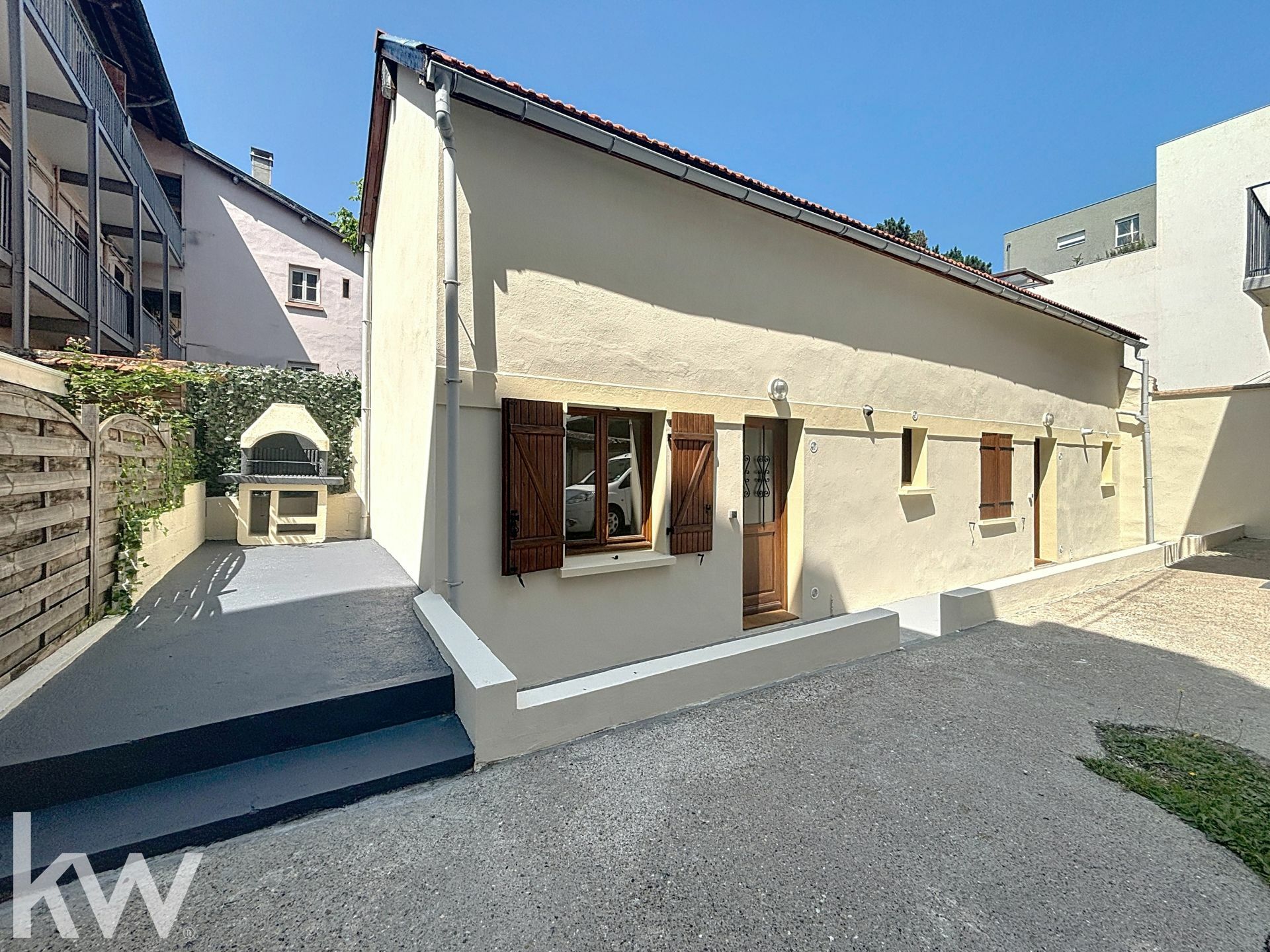 apartment image