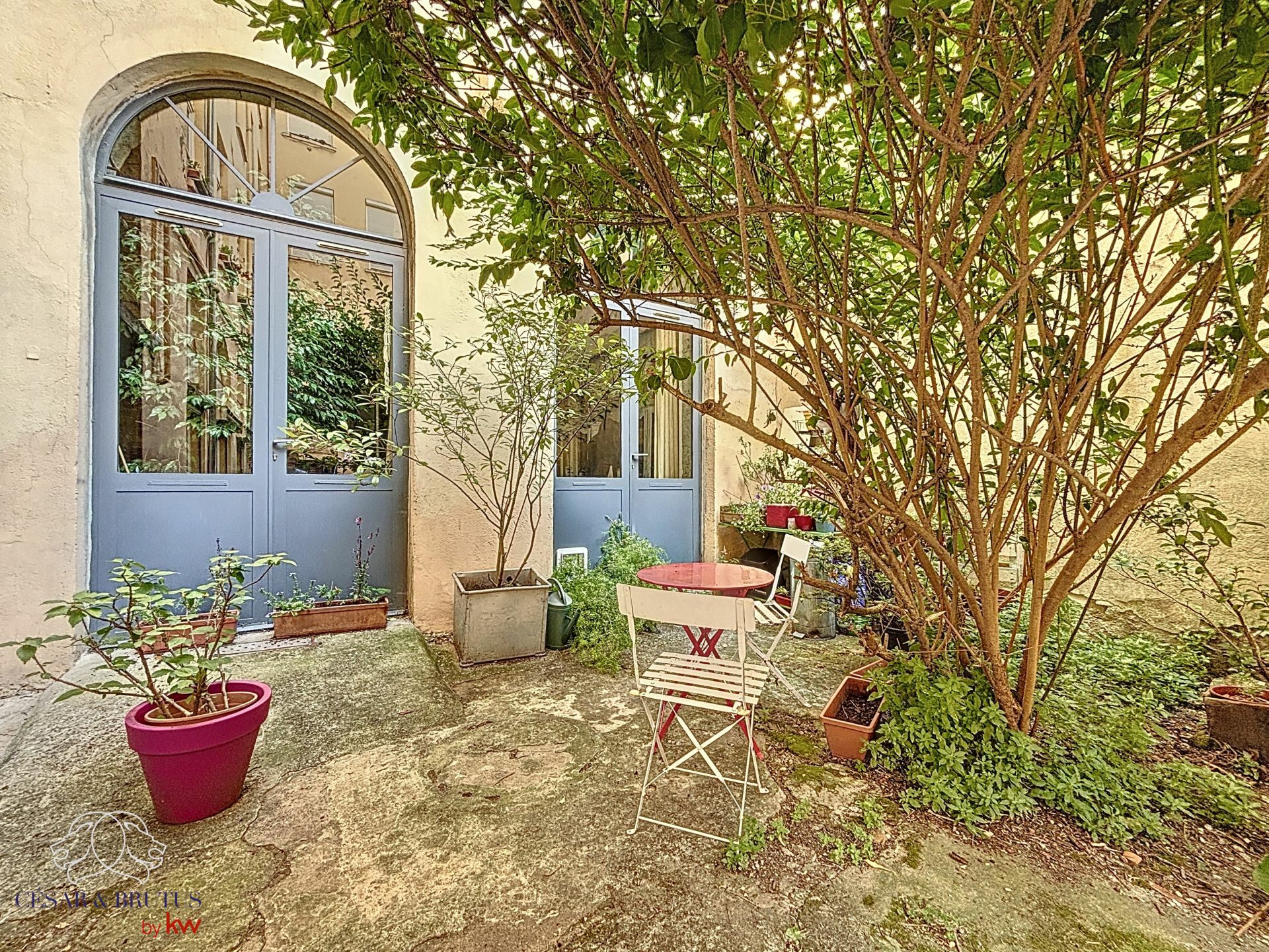 apartment image
